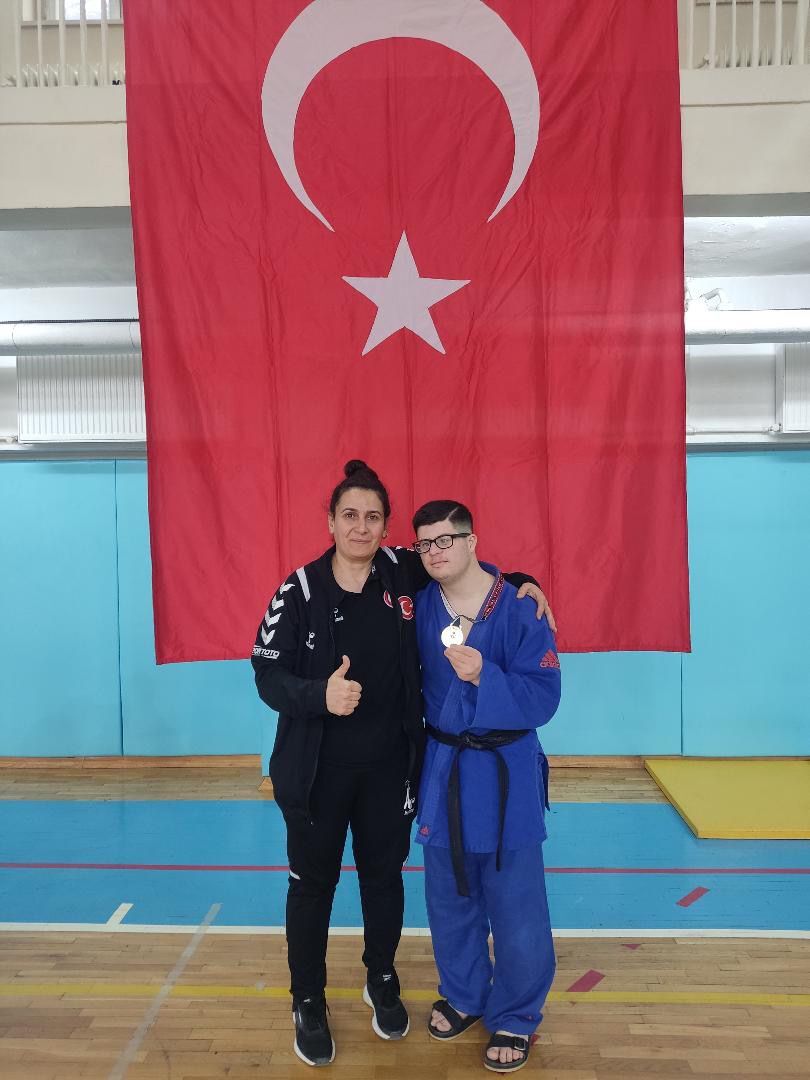 95812Ca4 1456 4F96 A4E3 Dbcaf36Aabb4