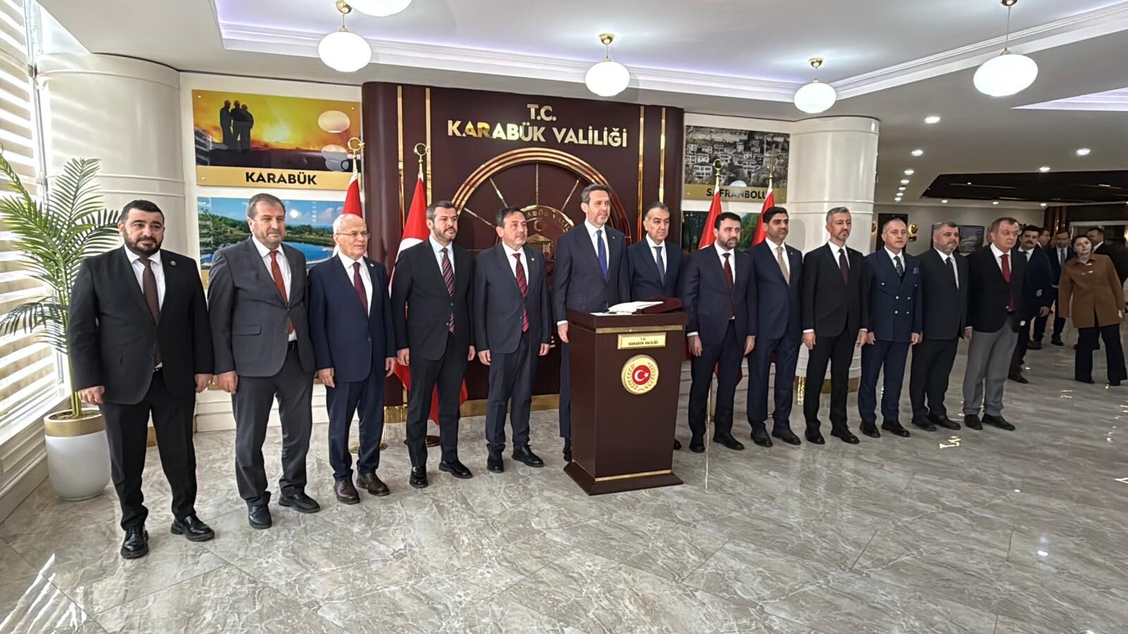 B A K A N B A Y R A K T A R H E D E F I M I Z 3 N I S A N I ‘ T U 1243711 370025