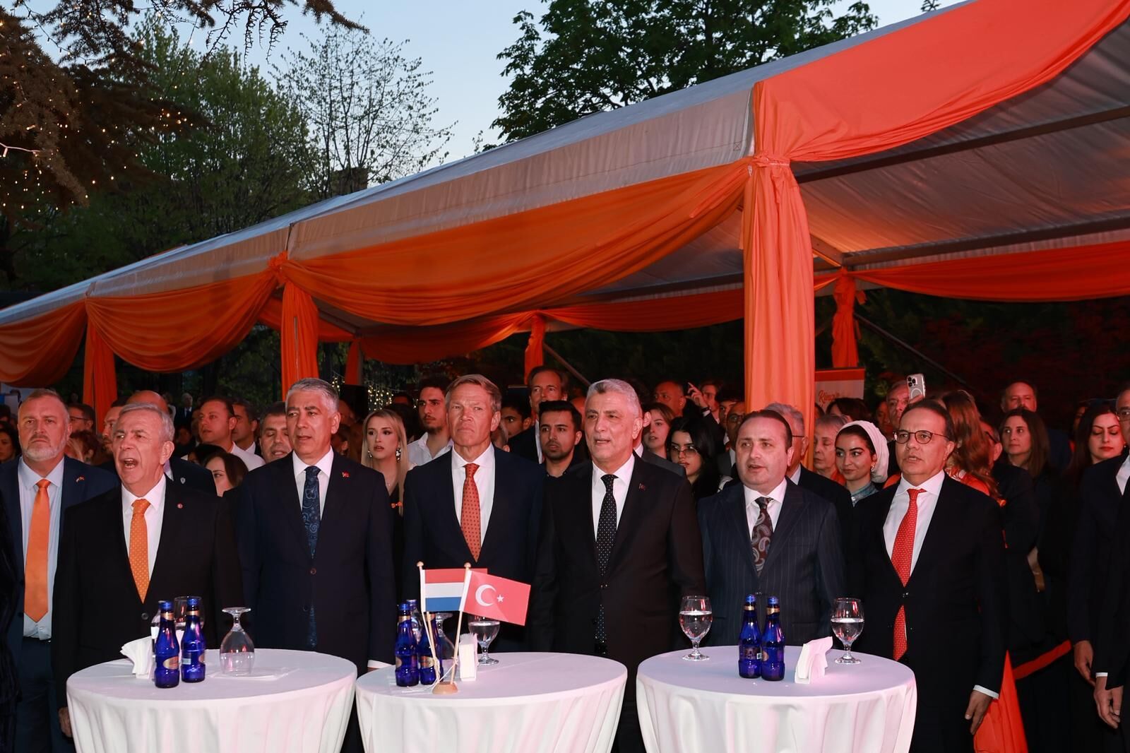 B A K A N B O L A T H O L L A N D A T U R K I Y E D E K I Y A T I R 1285071 382372