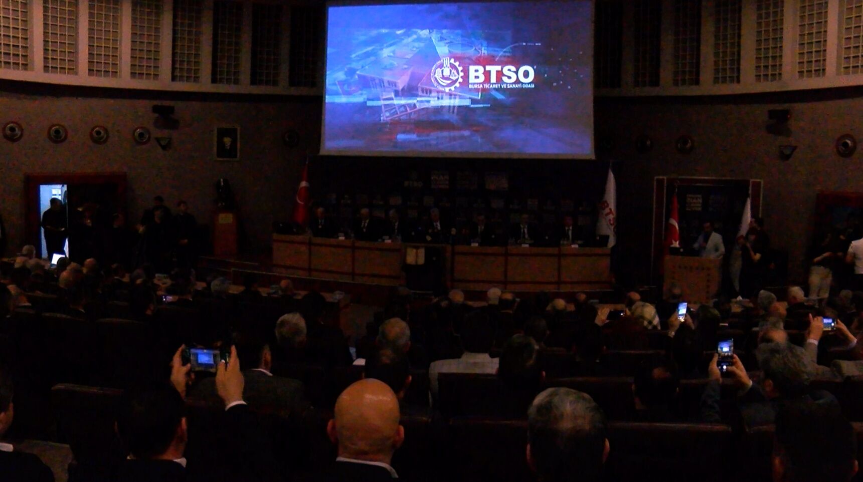 B A K A N B O L A T U L U S L A R A R A S I K A M U O Y U D A T U R 1283244 381785