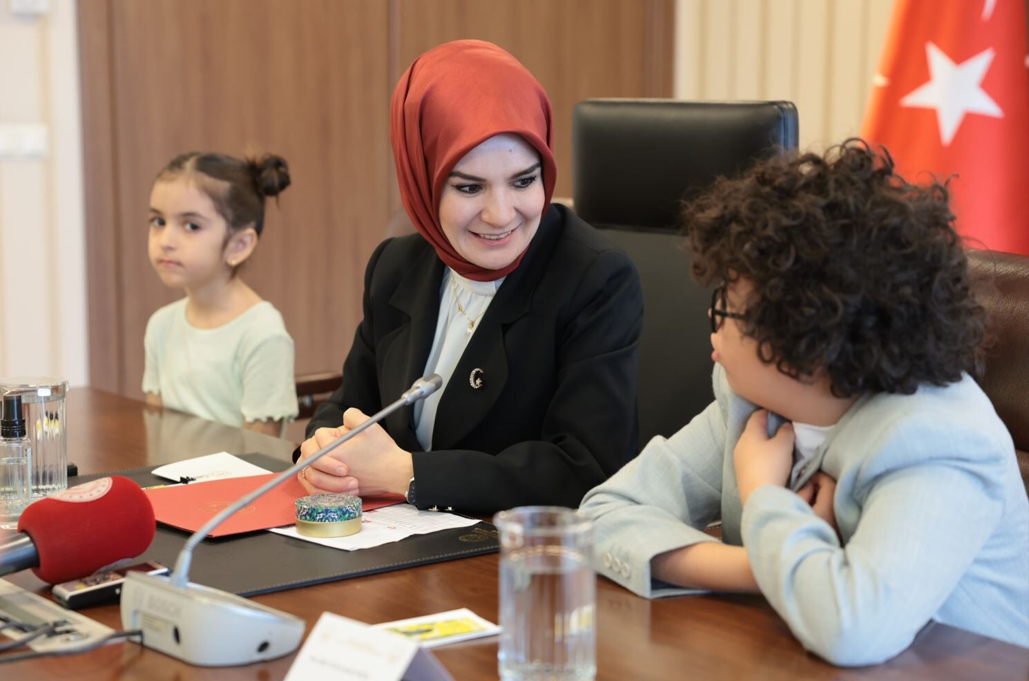 B A K A N G O K T A S S E H I T V E G A Z I C O C U K L A R I Y L A 1275137 379482