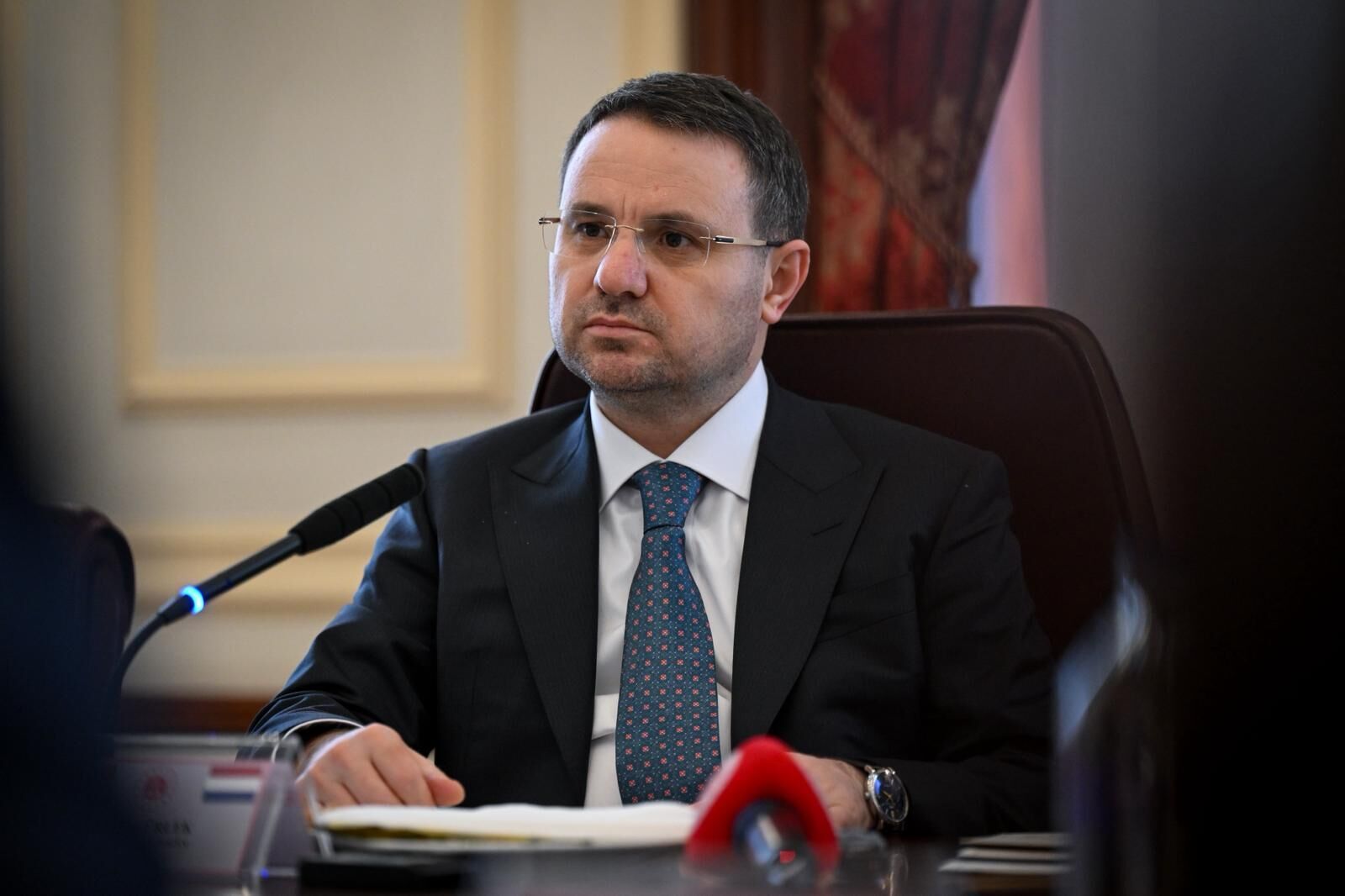 B A K A N G U R L E K H O L L A N D A A D A L E T V E G U V E N L I 1240258 368945