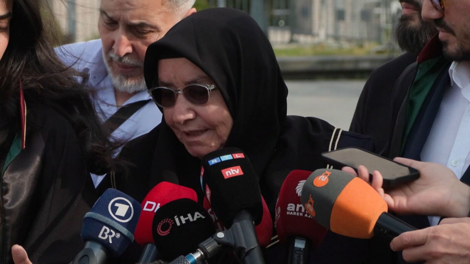 B O C E K A I L E S I N I N O L U M U N E I L I S K I N G O R U L E N 1271574 378457