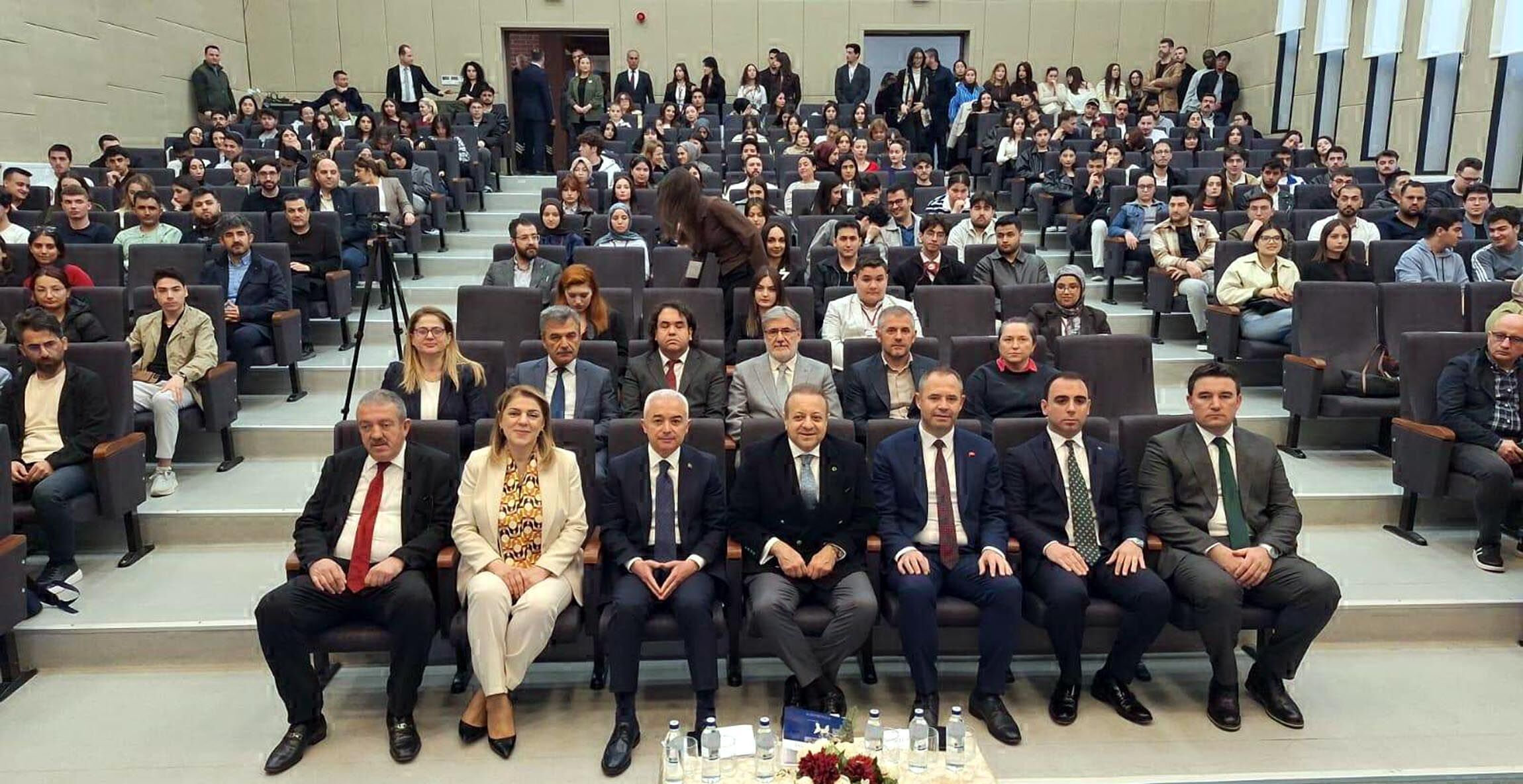 E G E M E N B A G I S U L K E O L A R A K B O L G E O L A R A K 1262289 375671