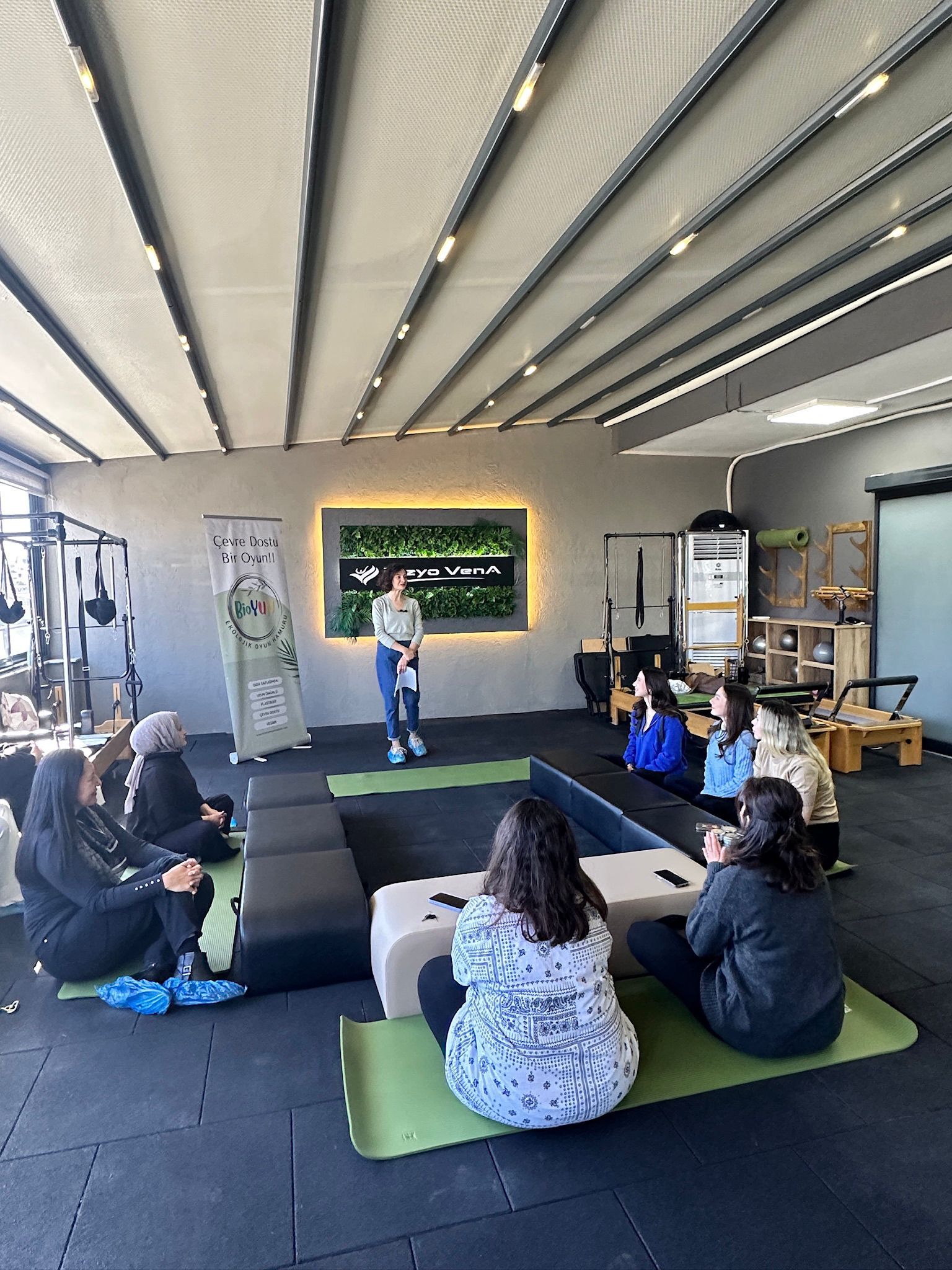 E765Ad01 4881 4305 8Ac9 A47Beeee1F54