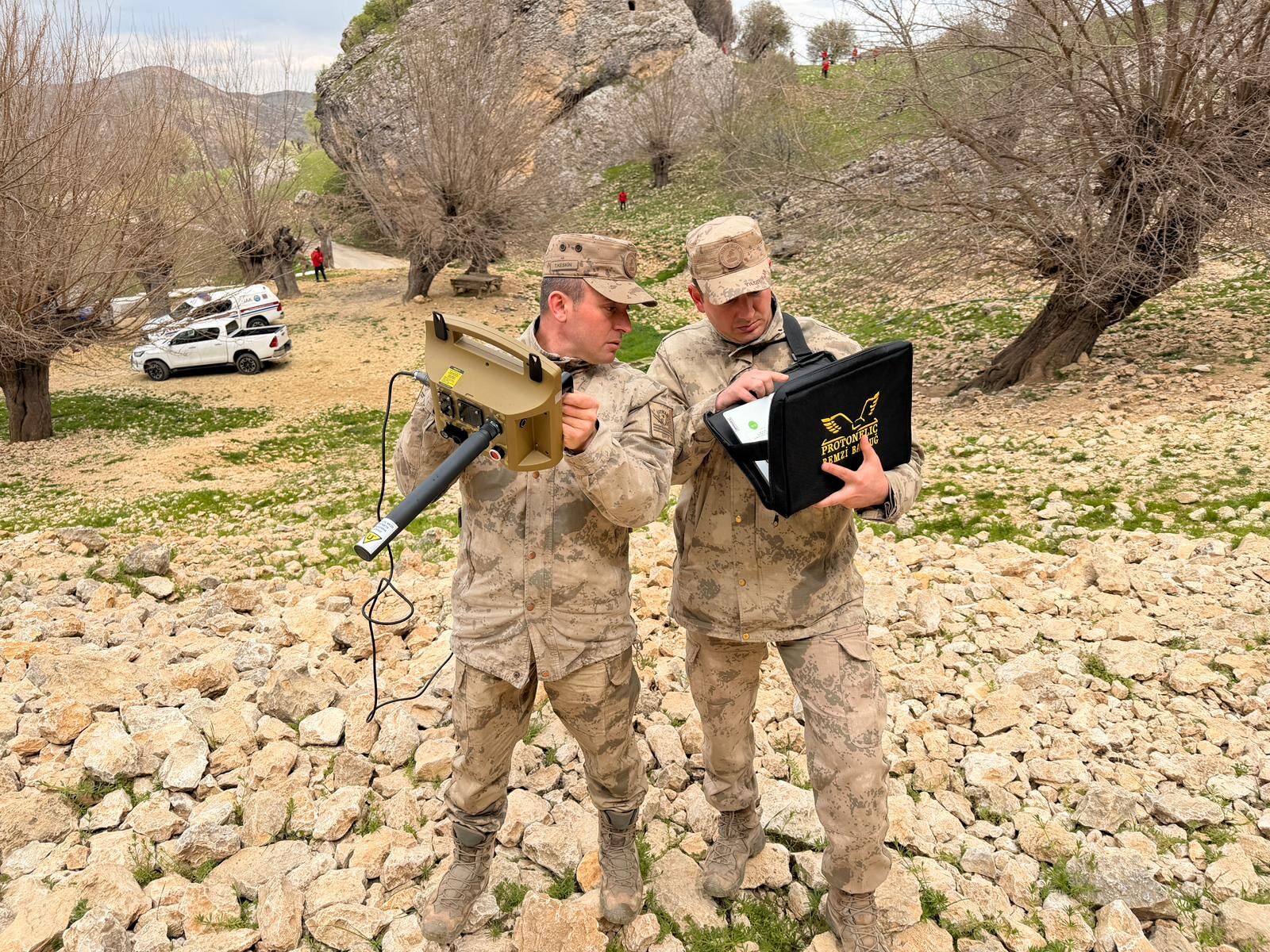 G U L I S T A N D O K U’ N I N C A N S I Z B E D E N I N E U L A S M A 1277488 380179