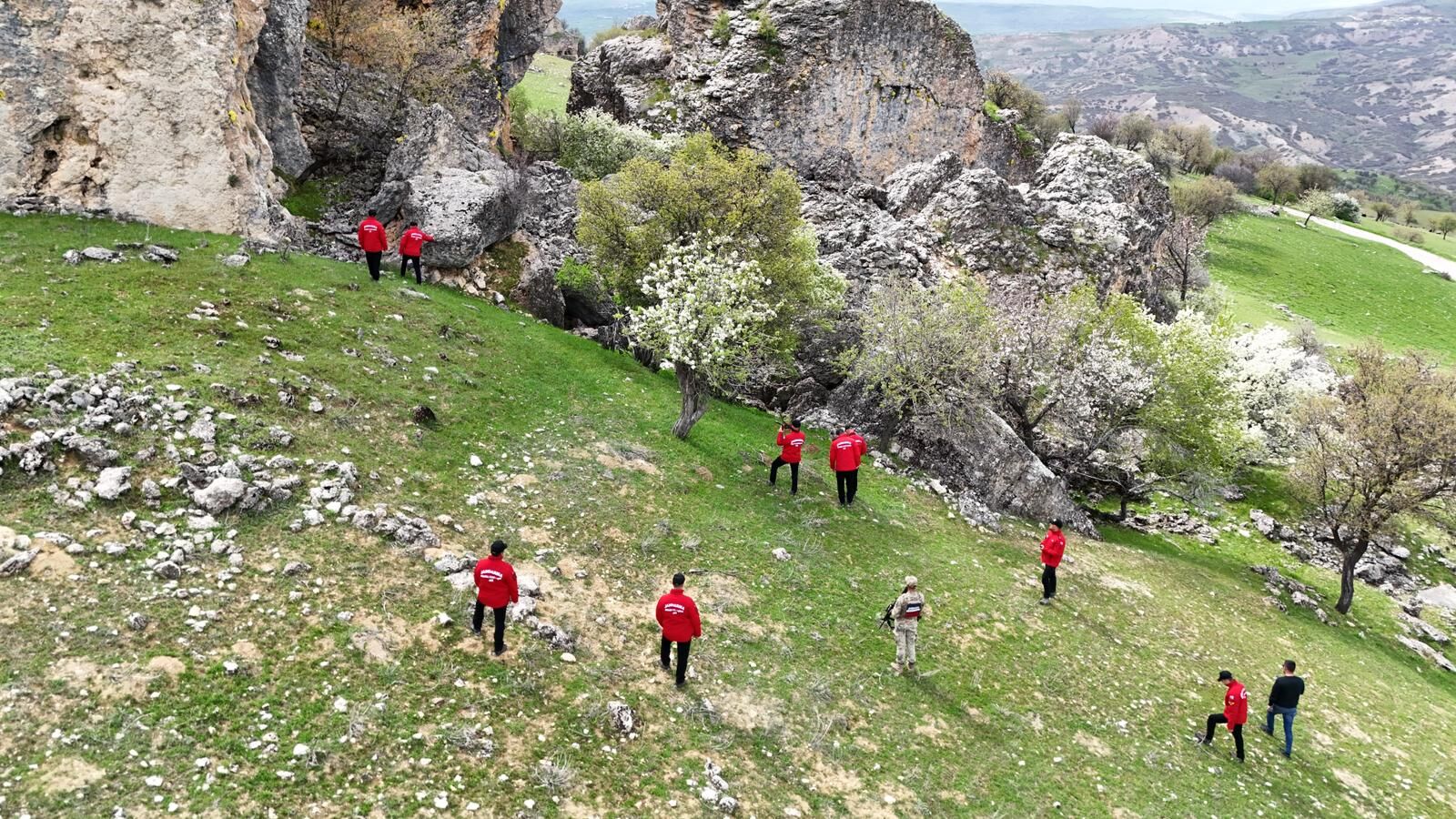 G U L I S T A N D O K U’ N I N C A N S I Z B E D E N I N E U L A S M A 1277489 380179