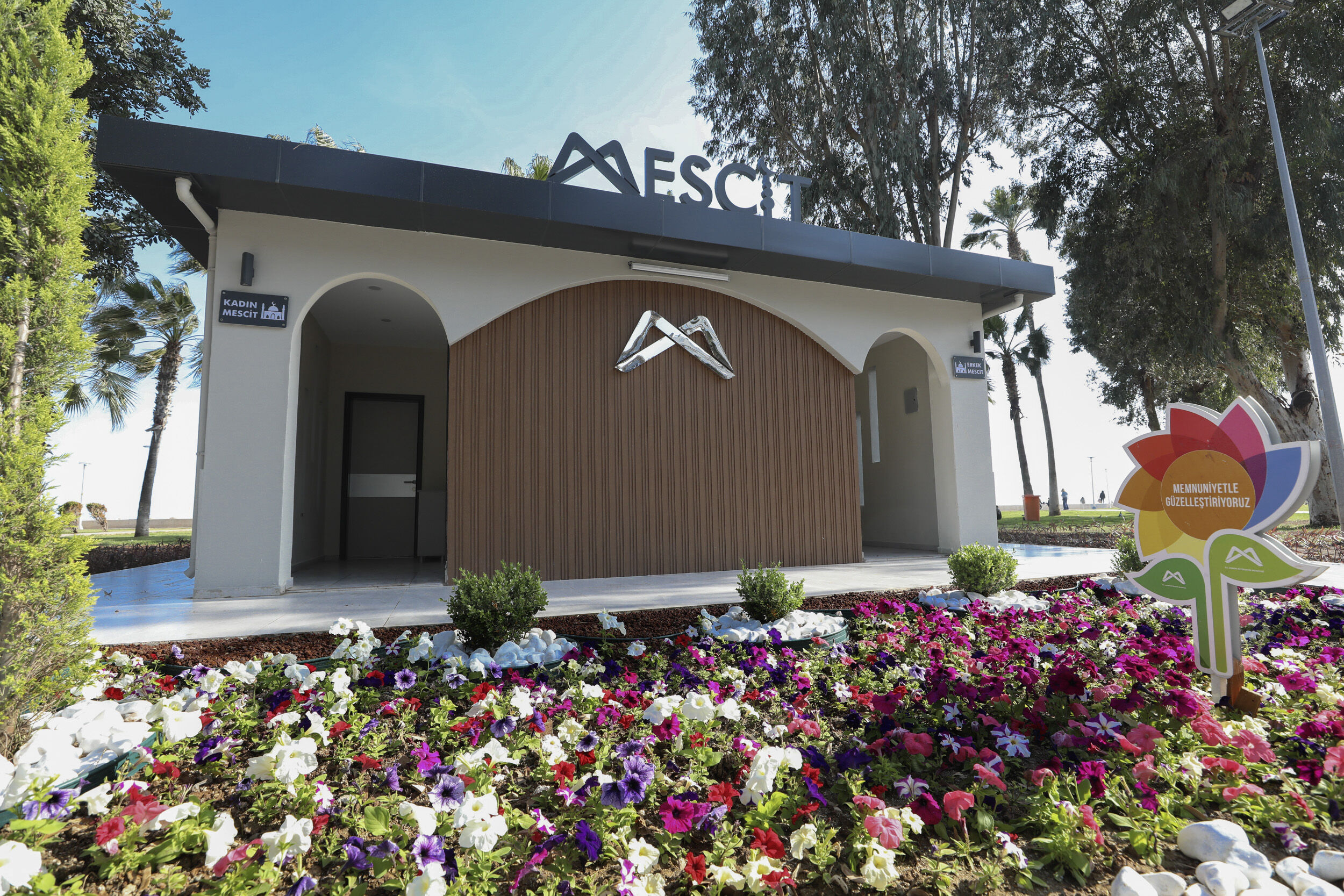 Mersi̇n Büyükşehi̇r Beledi̇yesi̇ Kültür Park’a Mesci̇t Kazandirdi (1)