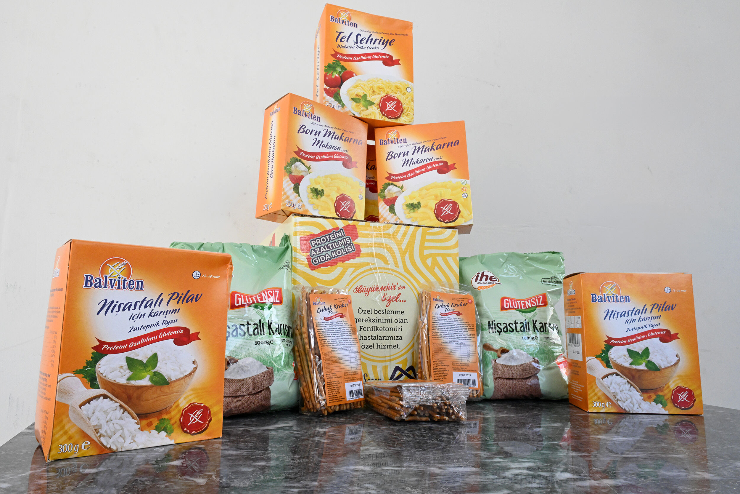 Mersi̇n Büyükşehi̇r’i̇n Feni̇lketonüri̇ Hastalarina Gida Koli̇si̇ Desteği̇ Sürüyor (3)