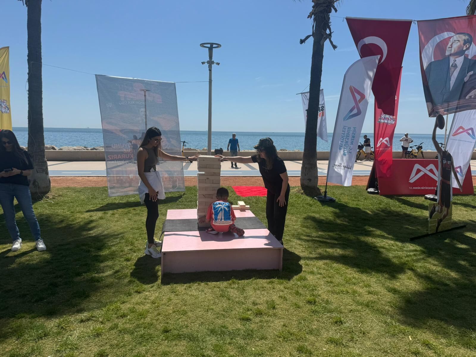 Spor Kenti̇ Mersi̇n’de Bahar Enerji̇si̇ Sahi̇le Taşti (1)