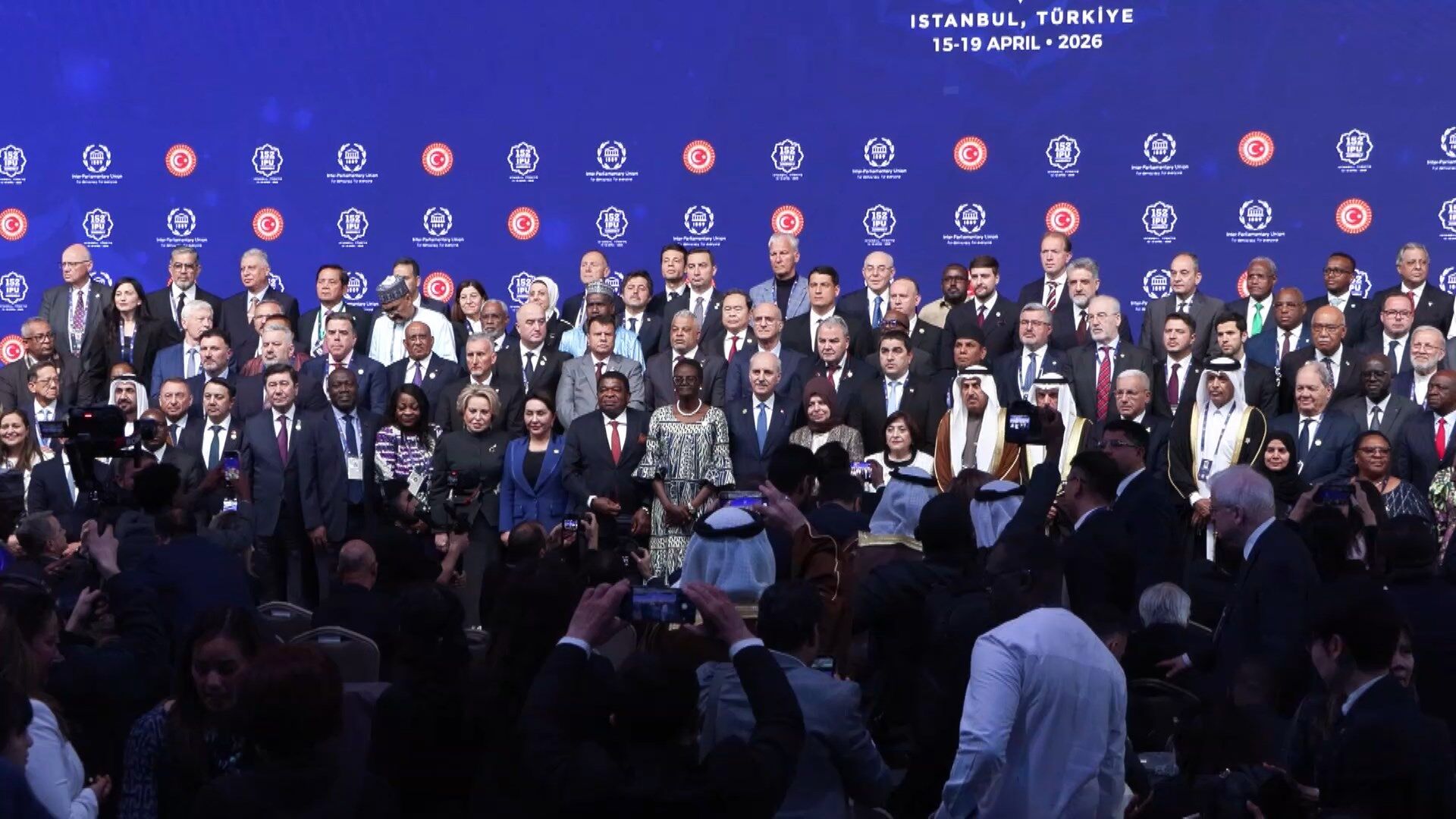 T B M M B A S K A N I K U R T U L M U S I S R A I L I N B I R L E S 1262384 375707