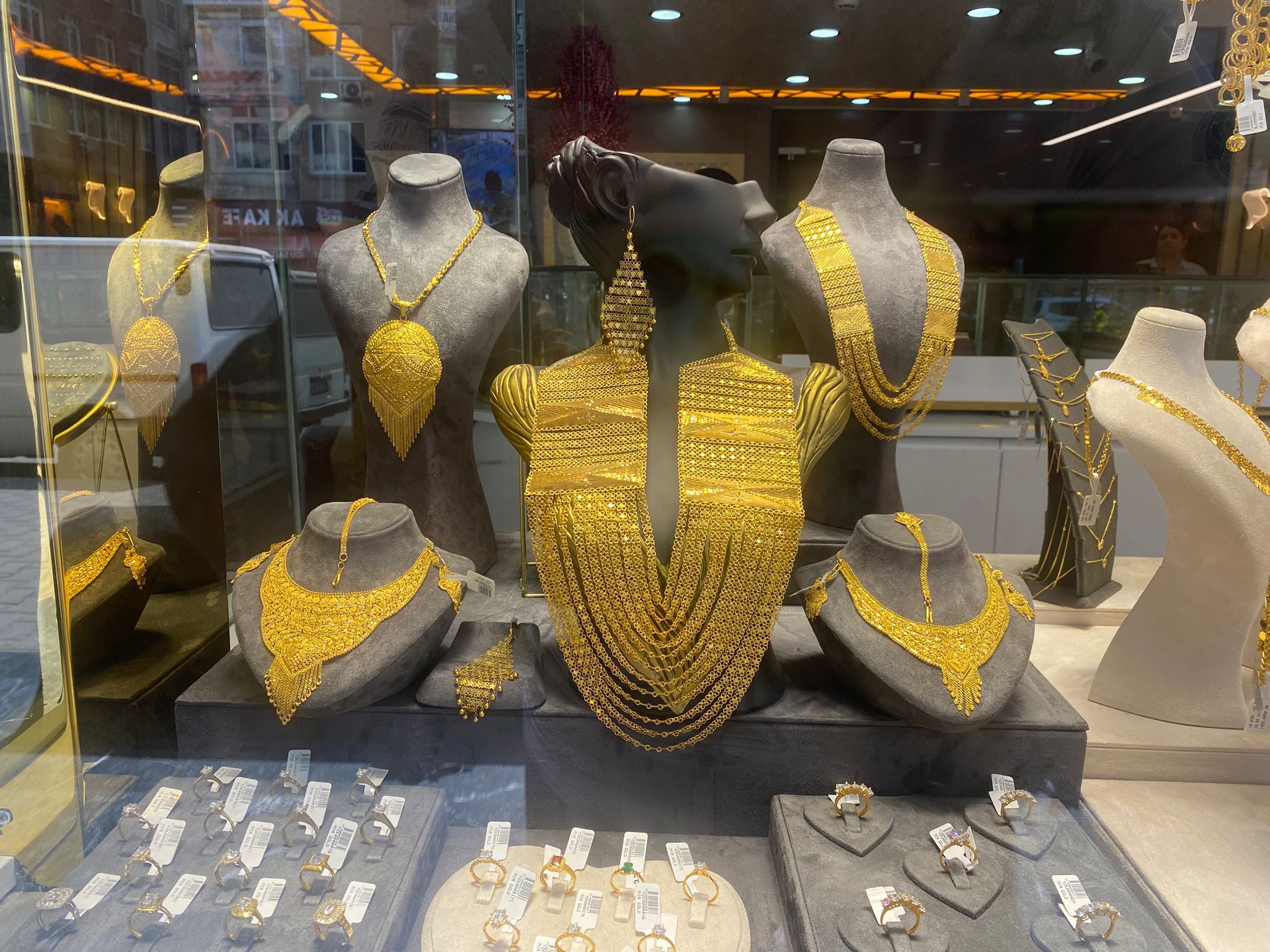 Whatsapp Image 2026 04 27 At 14.44.53 (1)