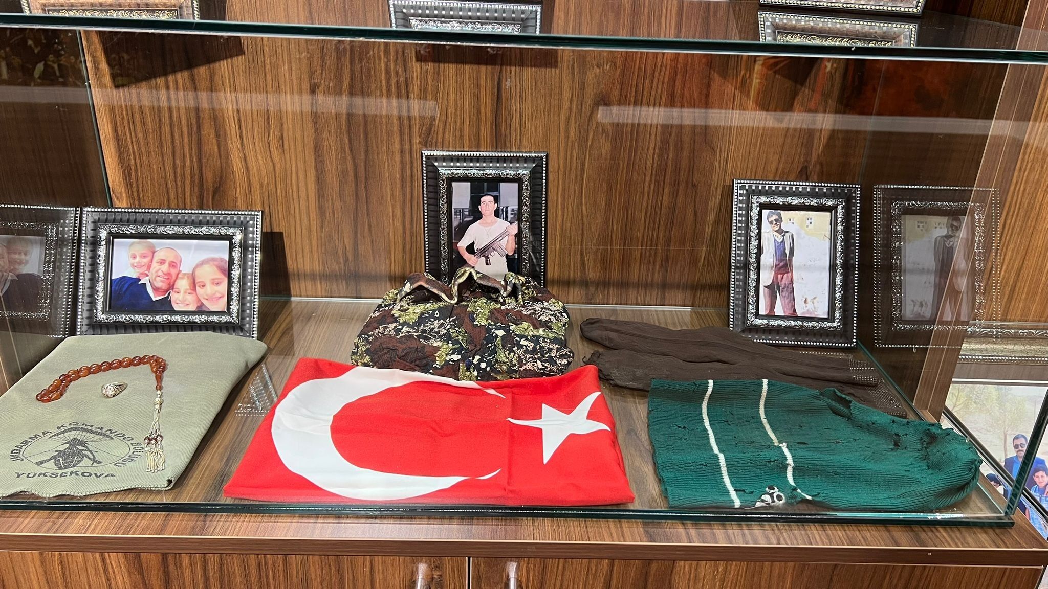 Y U K S E K O V A D A 190 S E H I T V E 81 G A Z I N I N E S Y 1257763 374249