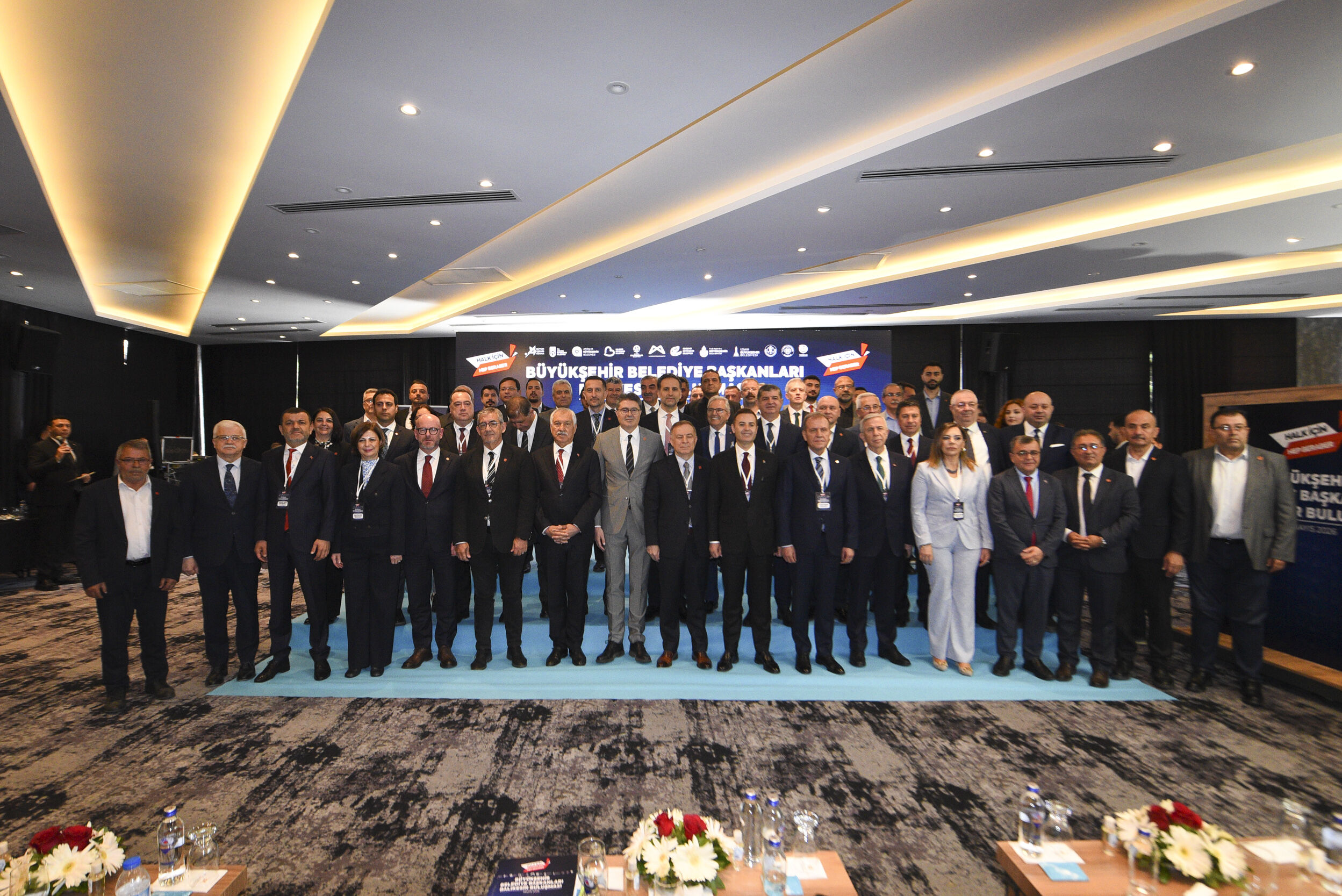 Başkan Seçer, ‘Büyükşehi̇r Beledi̇ye Başkanlari Balikesi̇r Buluşmasi’na Katildi (3)