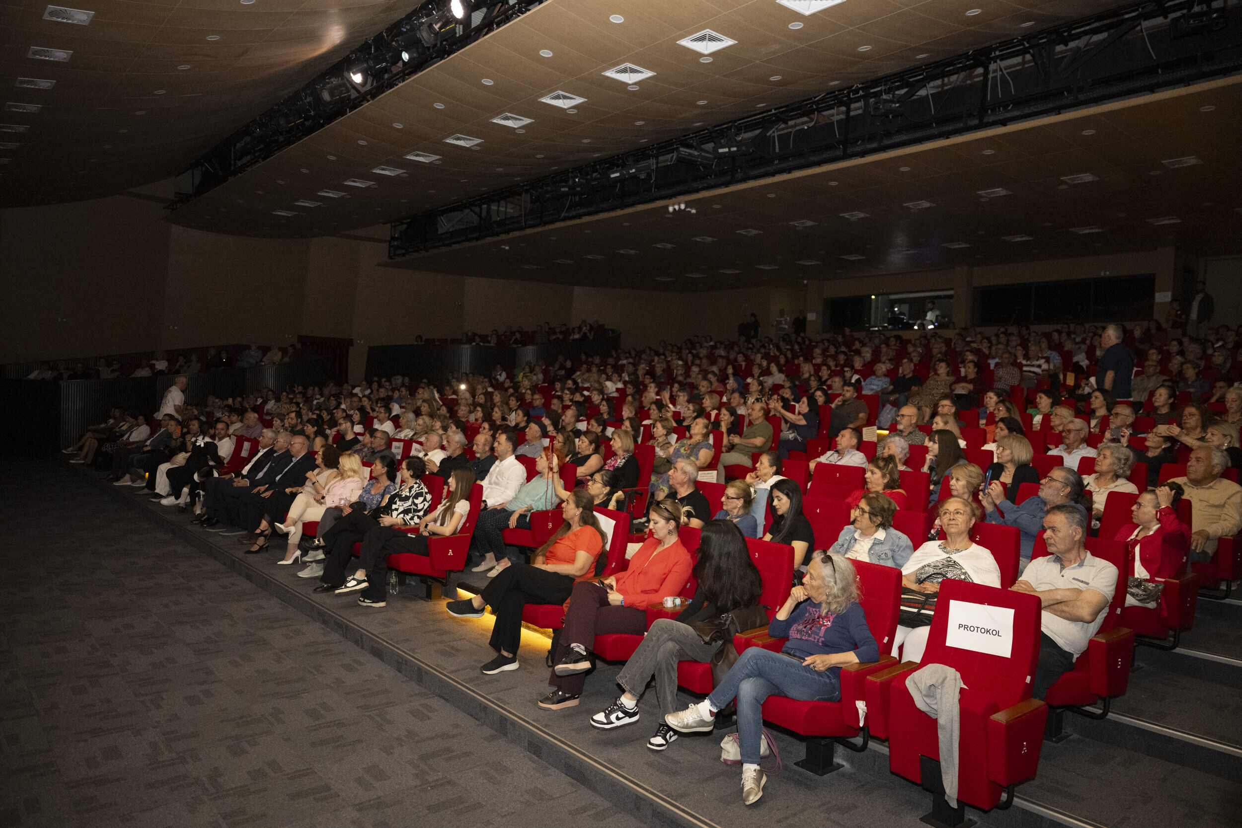 Mersi̇n Büyükşehi̇r İle Anilara Ve Nostalji̇ye Ri̇tmi̇k Dokunuş… (4)