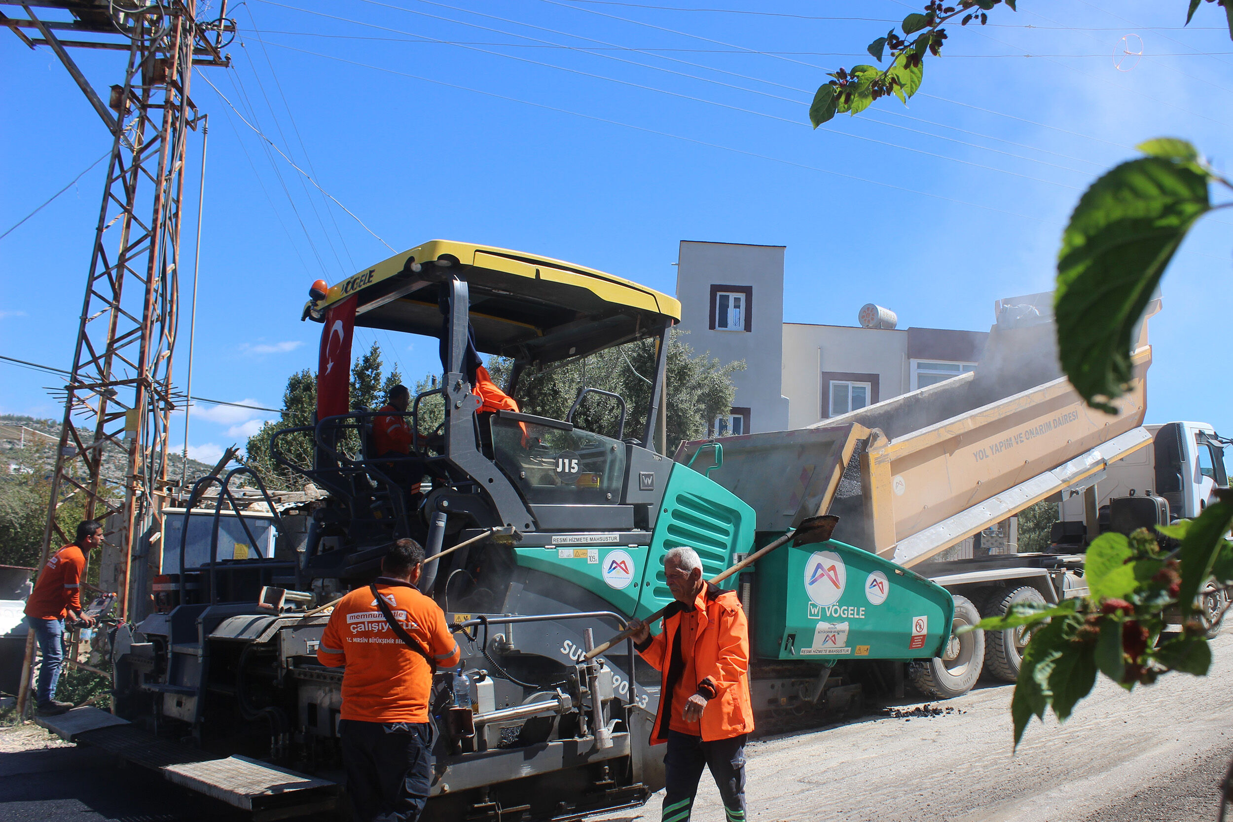 Mersi̇n Büyükşehi̇r İle Si̇li̇fke’de Yollar Yeni̇lendi̇ (5)