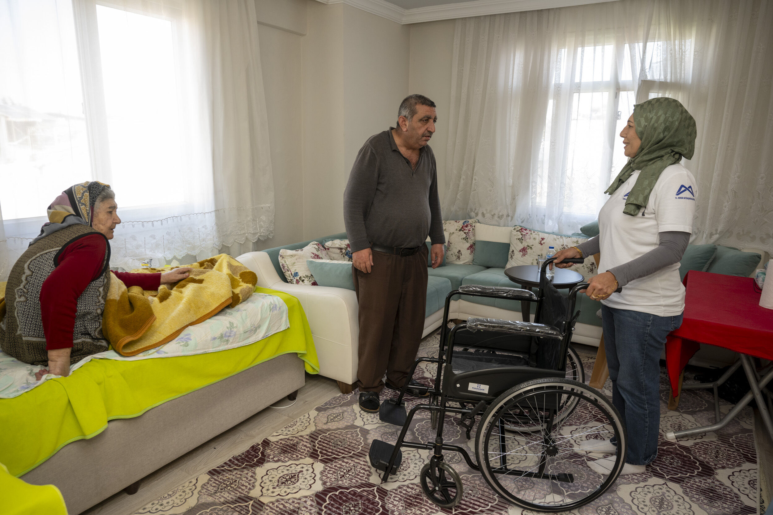 Mersi̇n Büyükşehi̇r’den Engelli̇ Vatandaşlara Malzeme Desteği̇ (5)