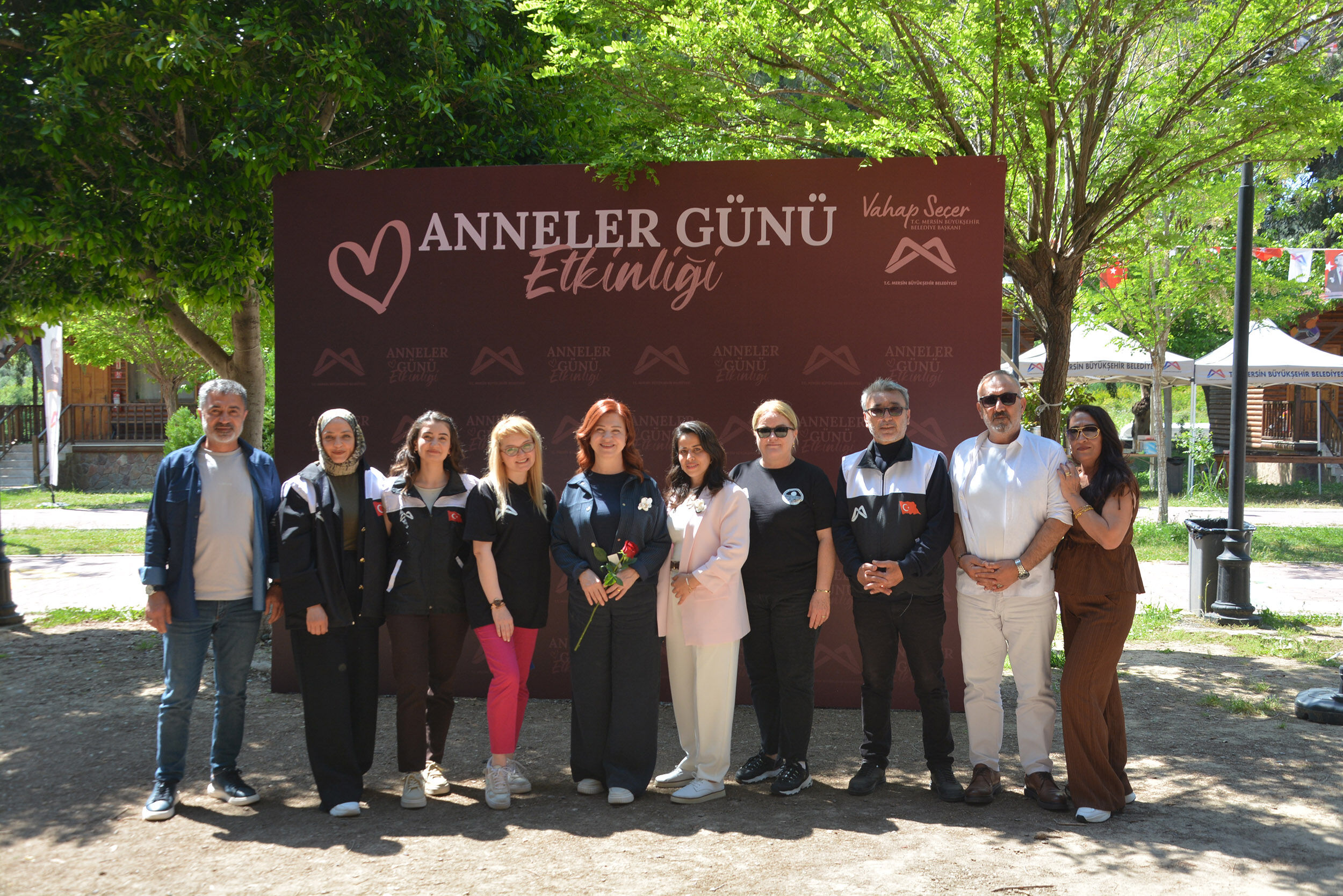 Mersi̇n Büyükşehi̇r’den Şehi̇t Anneleri̇ne Özel Program (1)
