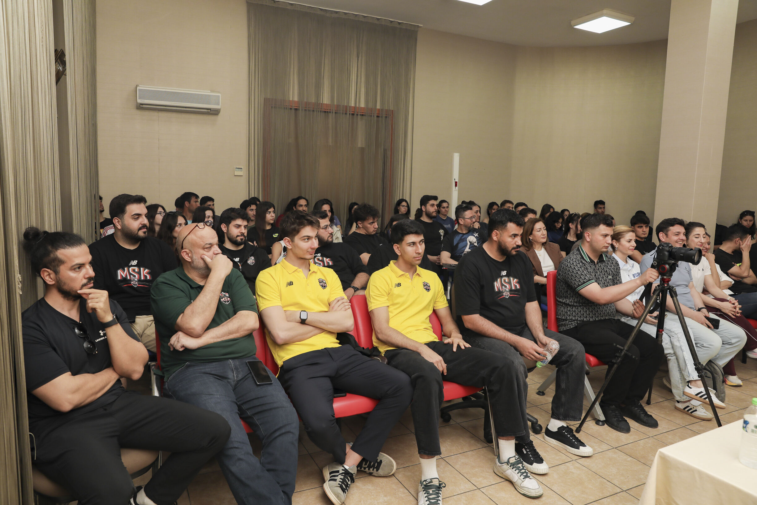 Msk İle Basketbol Altyapisinin Geleceği̇ Mersi̇n Üni̇versi̇tesi̇’nde Konuşuldu (2)
