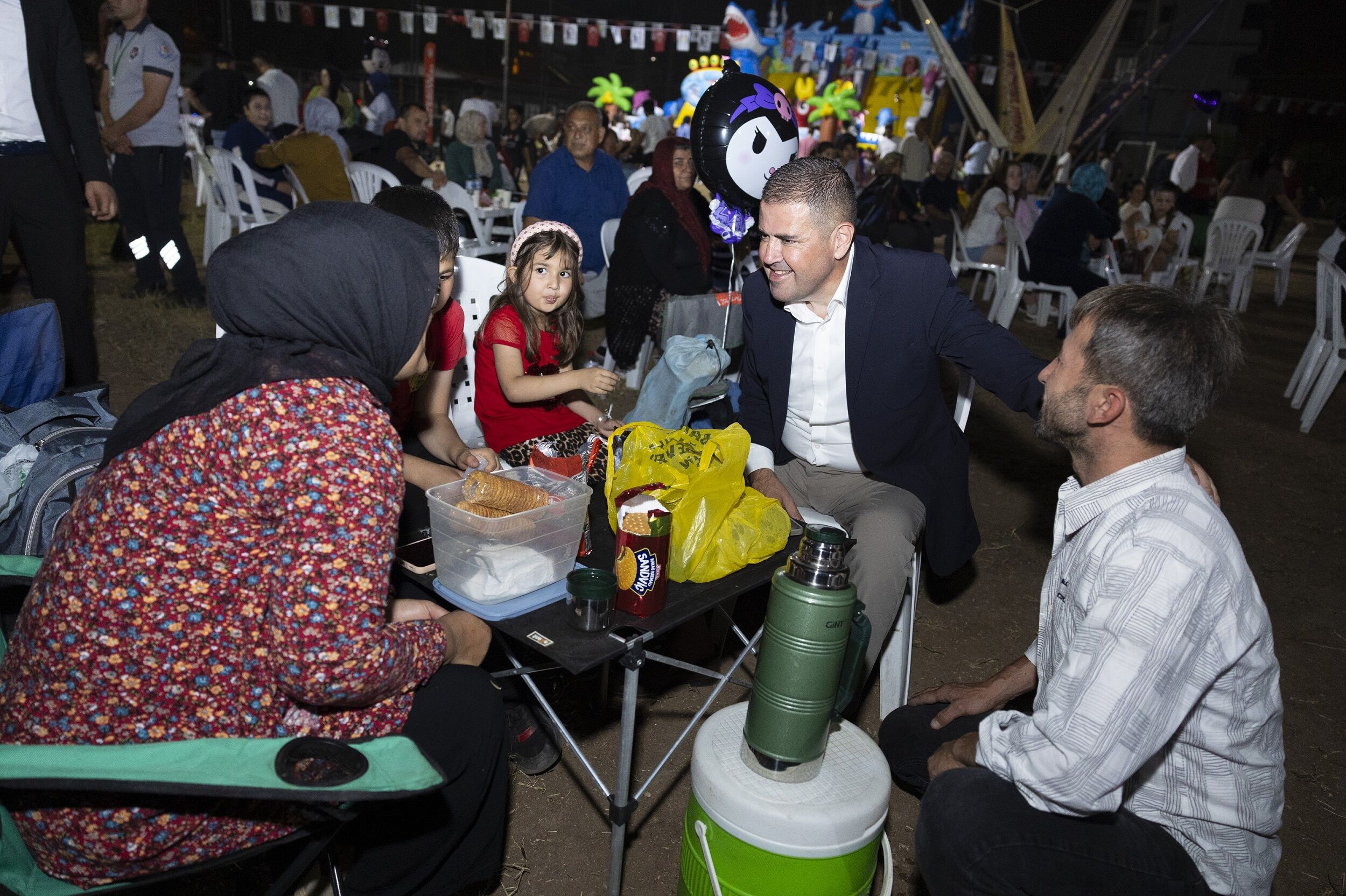 7. Örtüalti Üzüm Festi̇vali̇ Mezi̇tli̇’de Coşkuyla Kutlandi (4)