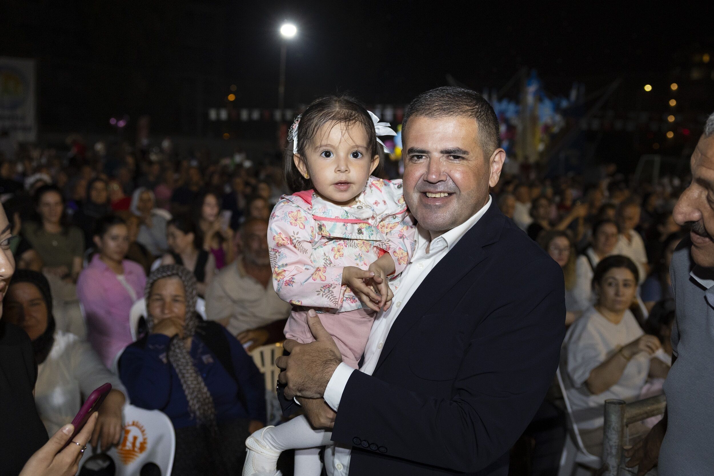 7. Örtüalti Üzüm Festi̇vali̇ Mezi̇tli̇’de Coşkuyla Kutlandi (5)