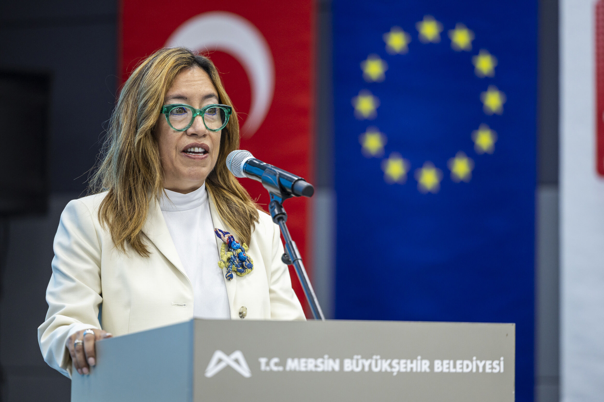 Başkan Seçer, Yerel Demokrasi̇yi̇ Güçlendi̇ren ‘Mersi̇n Si̇vi̇l Katilim Zi̇rvesi̇’ne Katildi (12)