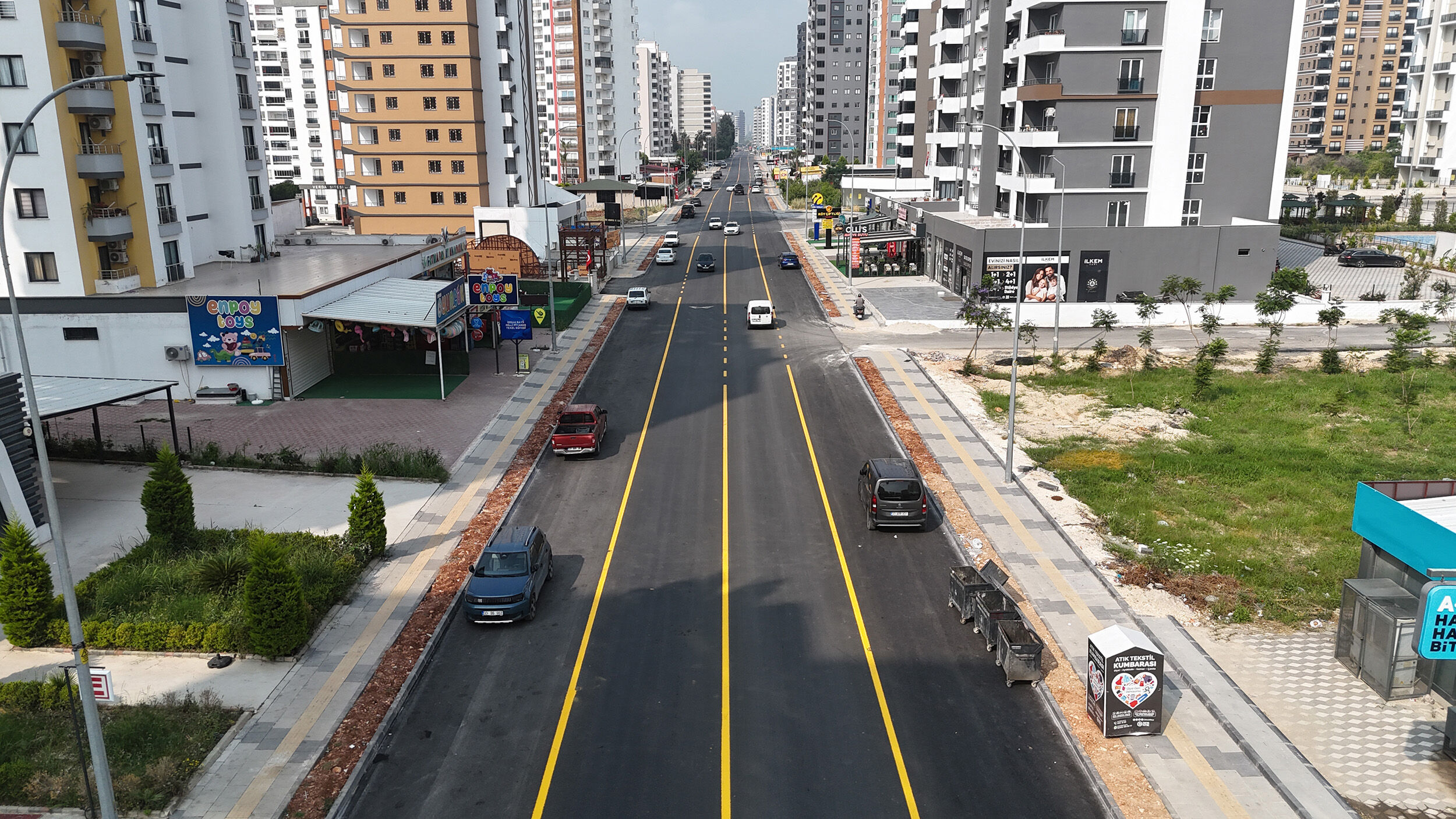 Mersi̇n Büyükşehi̇r Deni̇z Mahallesi̇’nde Kapsamli Yol Yeni̇leme Çalişmasi Yapti (1)
