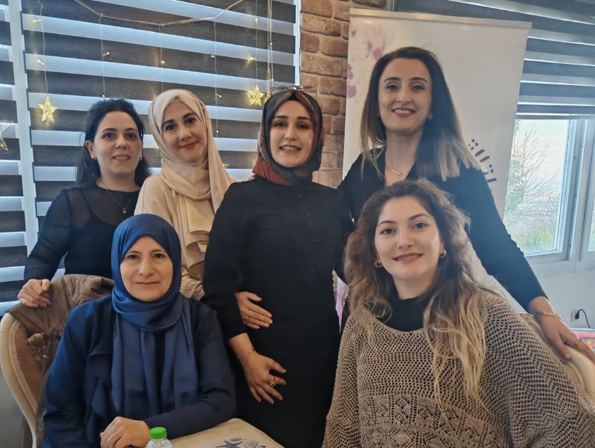 Mutlulukgönüllüleri