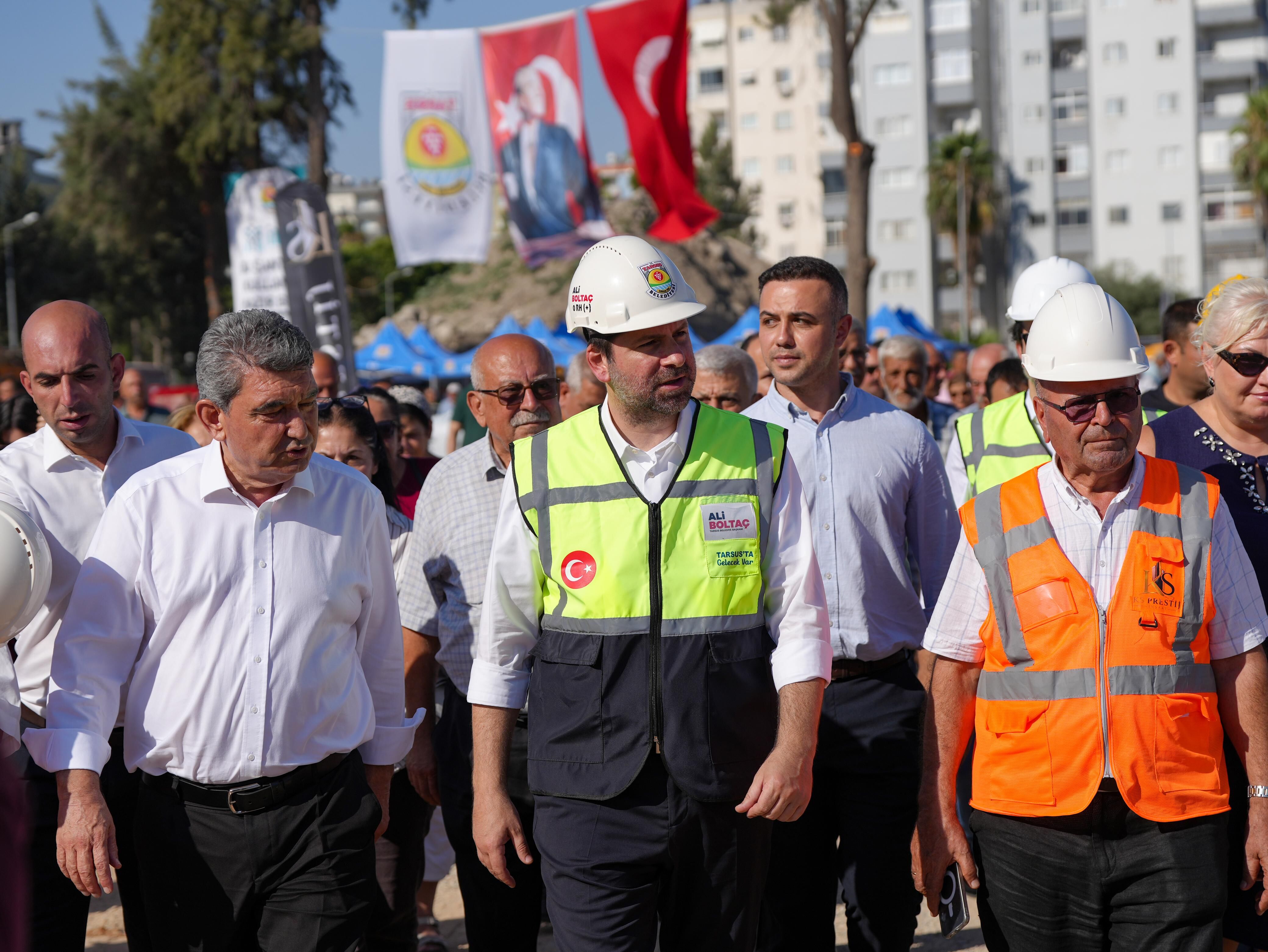 İsmetpaşa Kentsel Dönüşüm Projesi’nde ilk kazma vuruldu