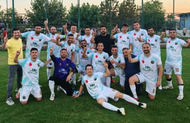 Ardıçlı