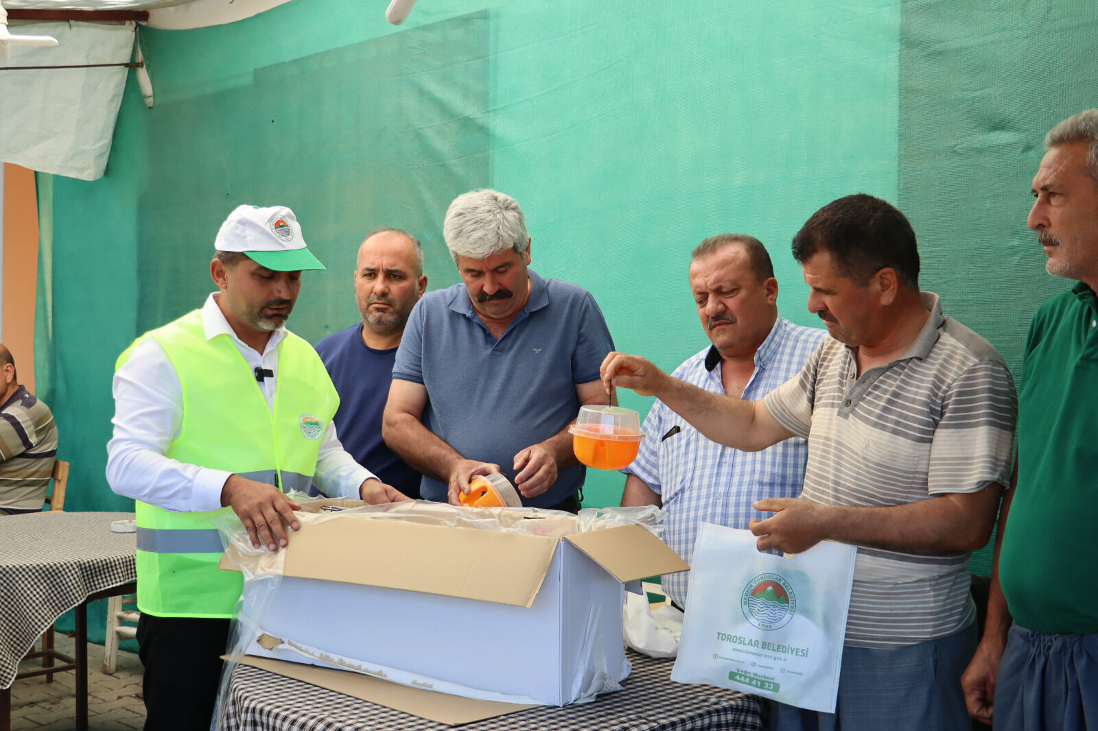 Feromon Tuzak Dağıtımı (1)