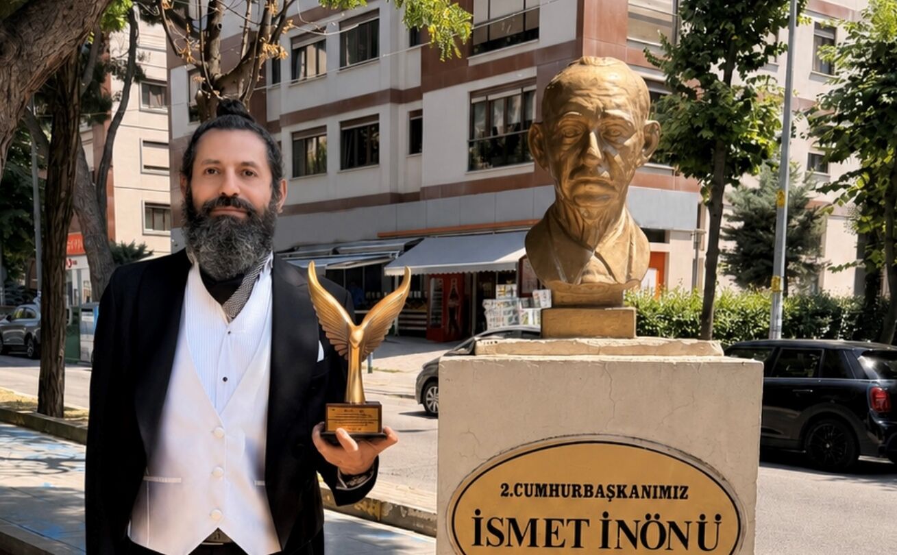İlk kez verilen Akif Manaf Sağlık ve Barış Ödülü İsmet İnönü’ye ithaf edildi
