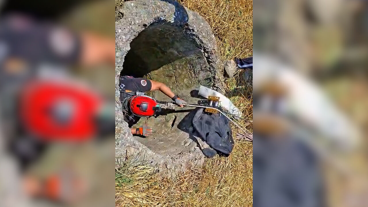 Mersi̇n Büyükşehi̇r İtfai̇yesi̇’nden Kuyudan Keçi̇ Kurtarma Operasyonu (1)