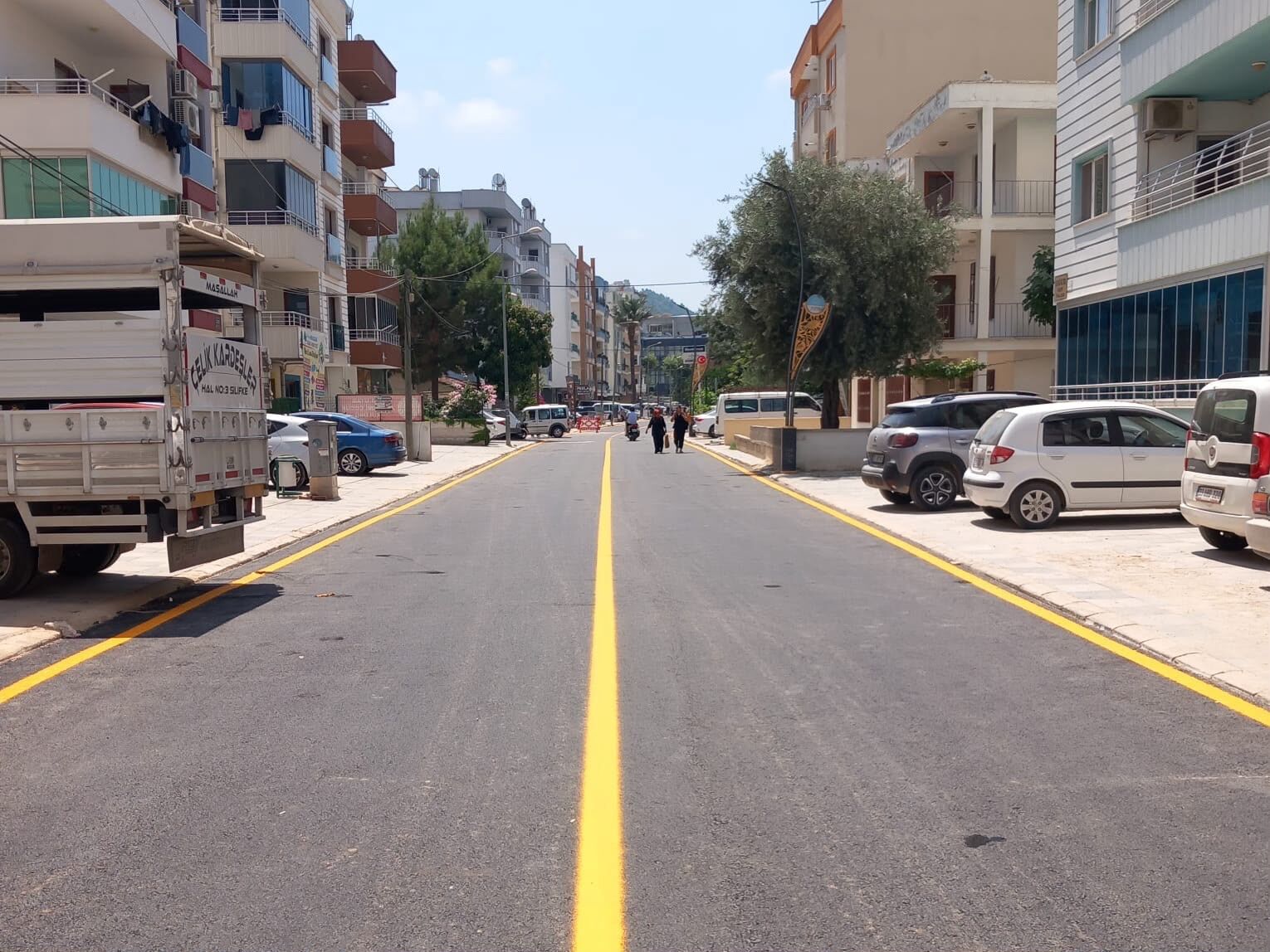 Mersi̇n Büyükşehi̇r’den Taşucu’na Sicak Asfalt Hamlesi̇ (2)