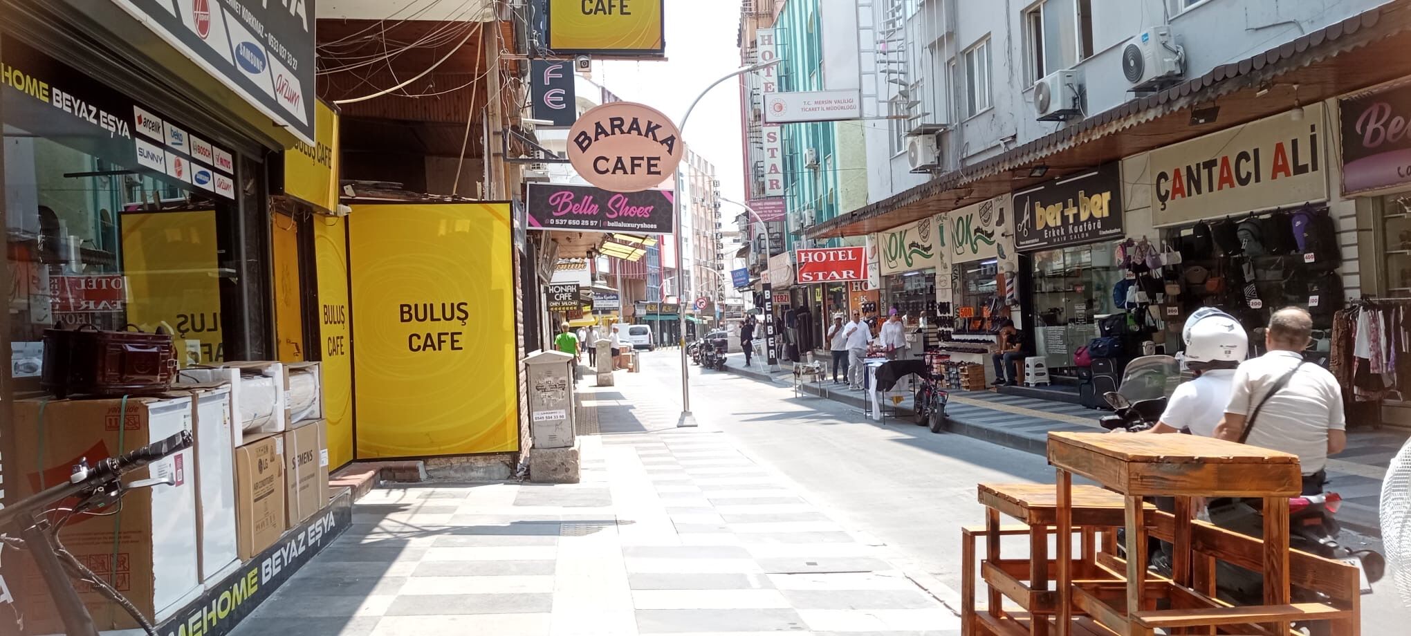 Mersin Sokakları Sıcak Hava Etkisinde1