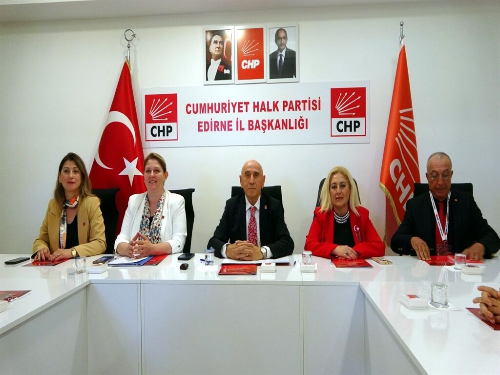 SİYASET