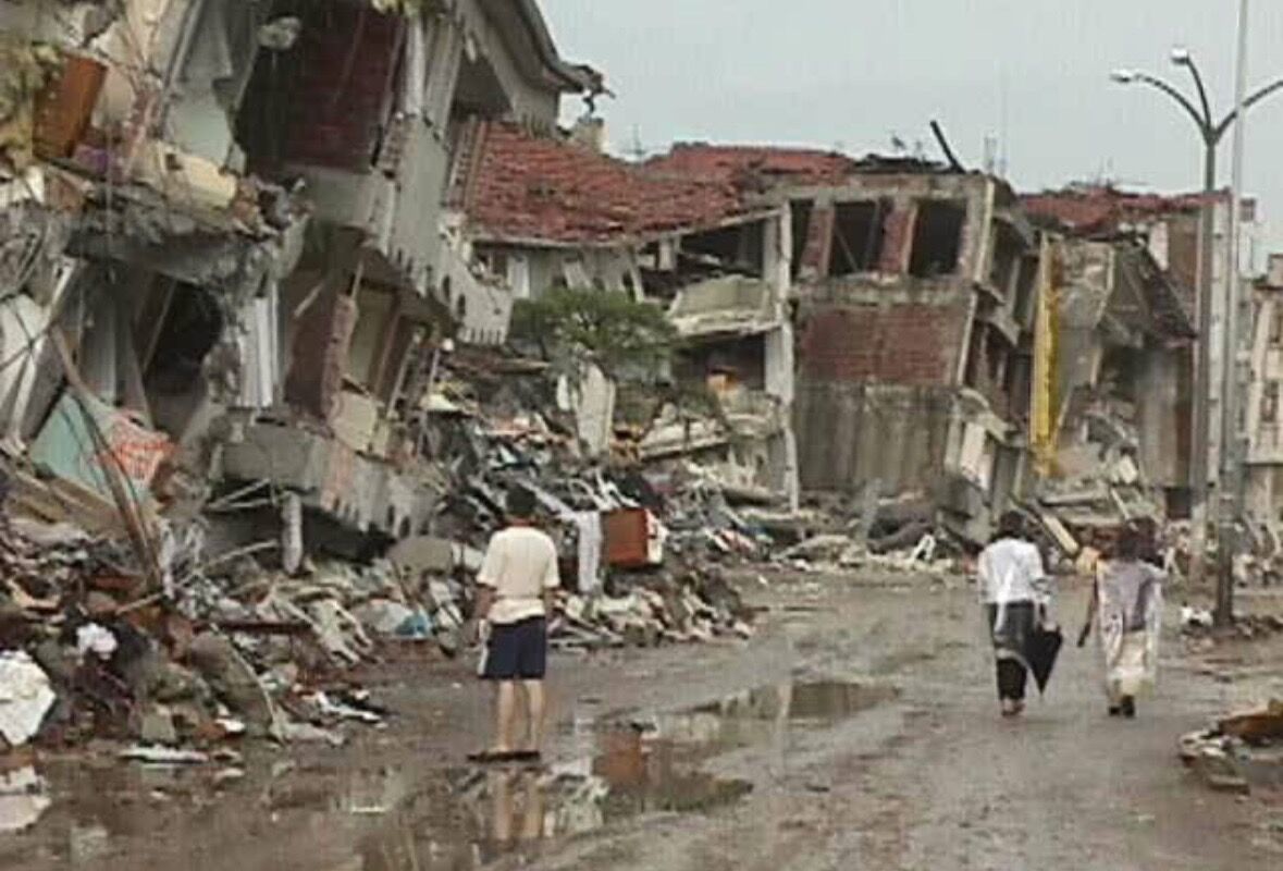 Gölcük Depremi 1999