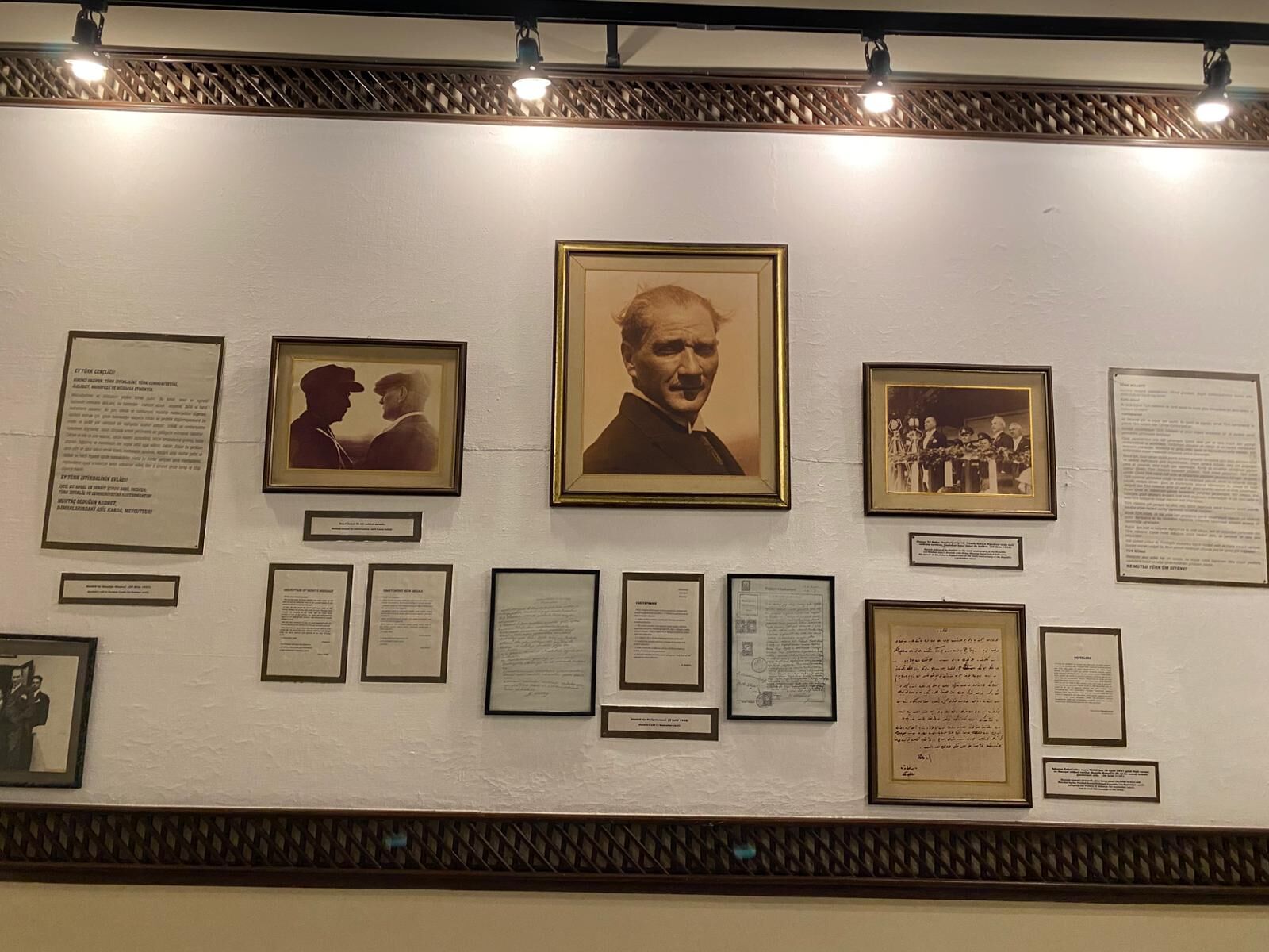 Mersin Atatürk Evi Fotoğrafları