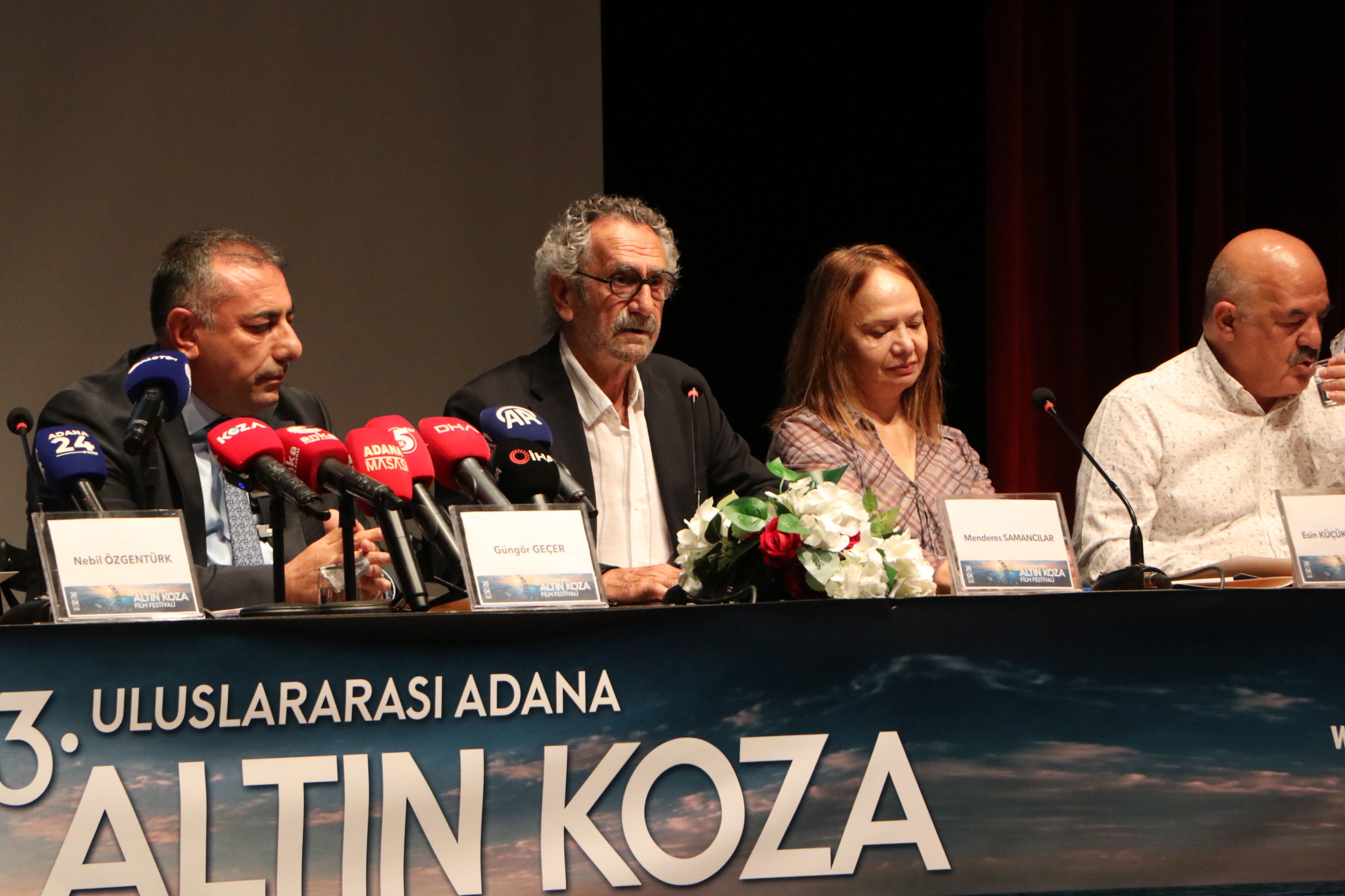 A L T I N K O Z A D A M I K R O P L A S T I K T E M A S I 1521819 452745