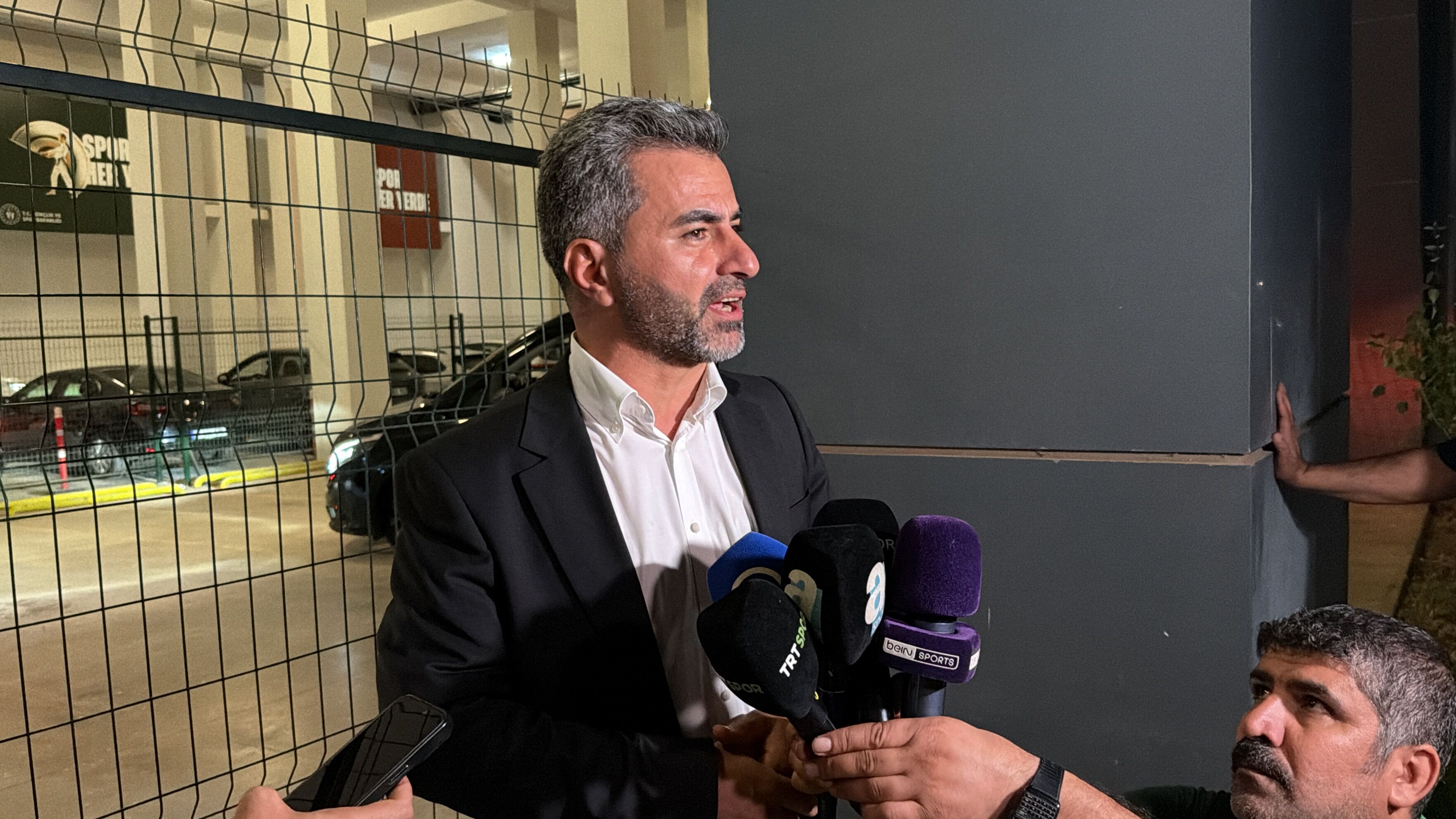 ‘Hakem kararlarıyla bu lige damga vurmayın’