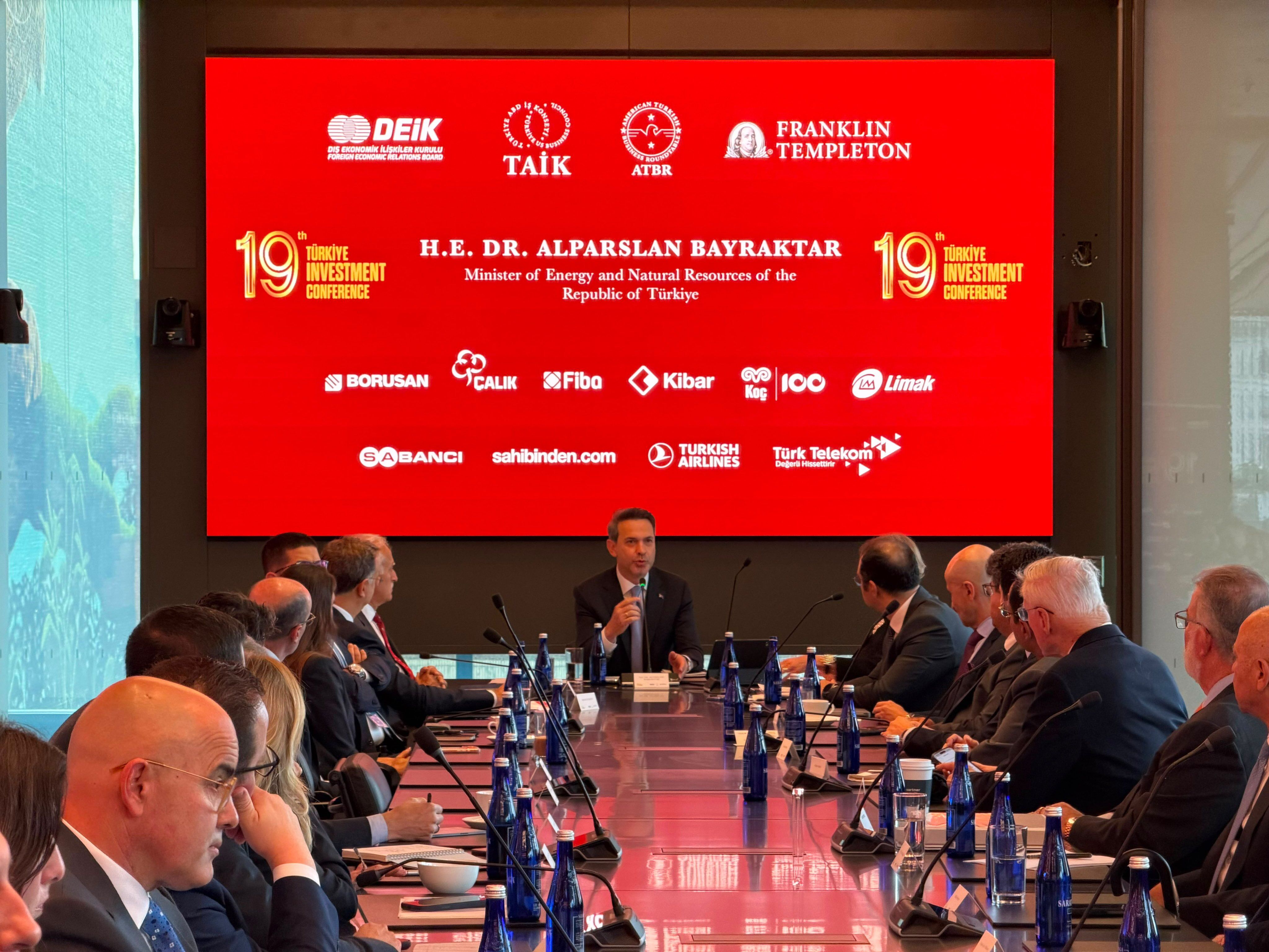 'Türkiye bölgesel enerji ticaretinde önemli rol üstleniyor'