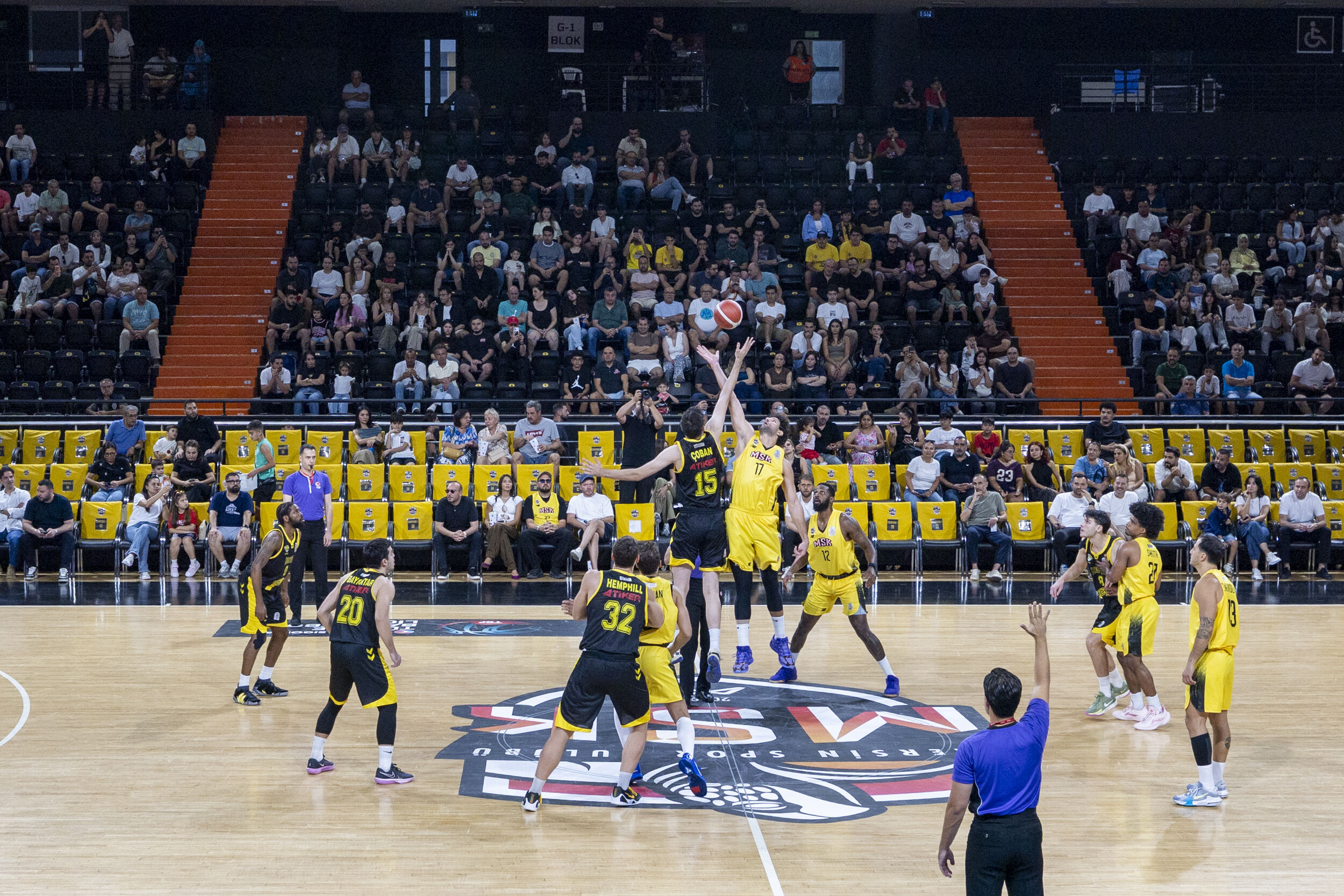Mersin Spor Kulübü evindeki ilk maçtan galibiyetle ayrıldı