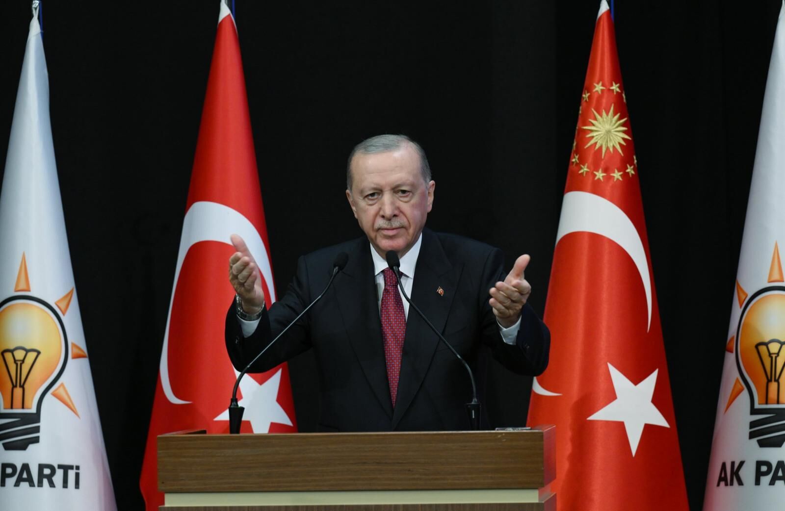 SİYASET