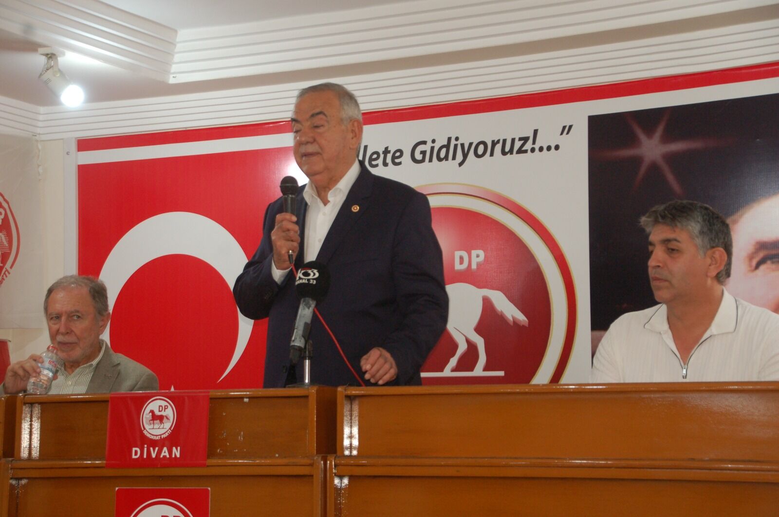 Demokrat Parti: Türk ordusuna halel getirmemek temel ilkemiz
