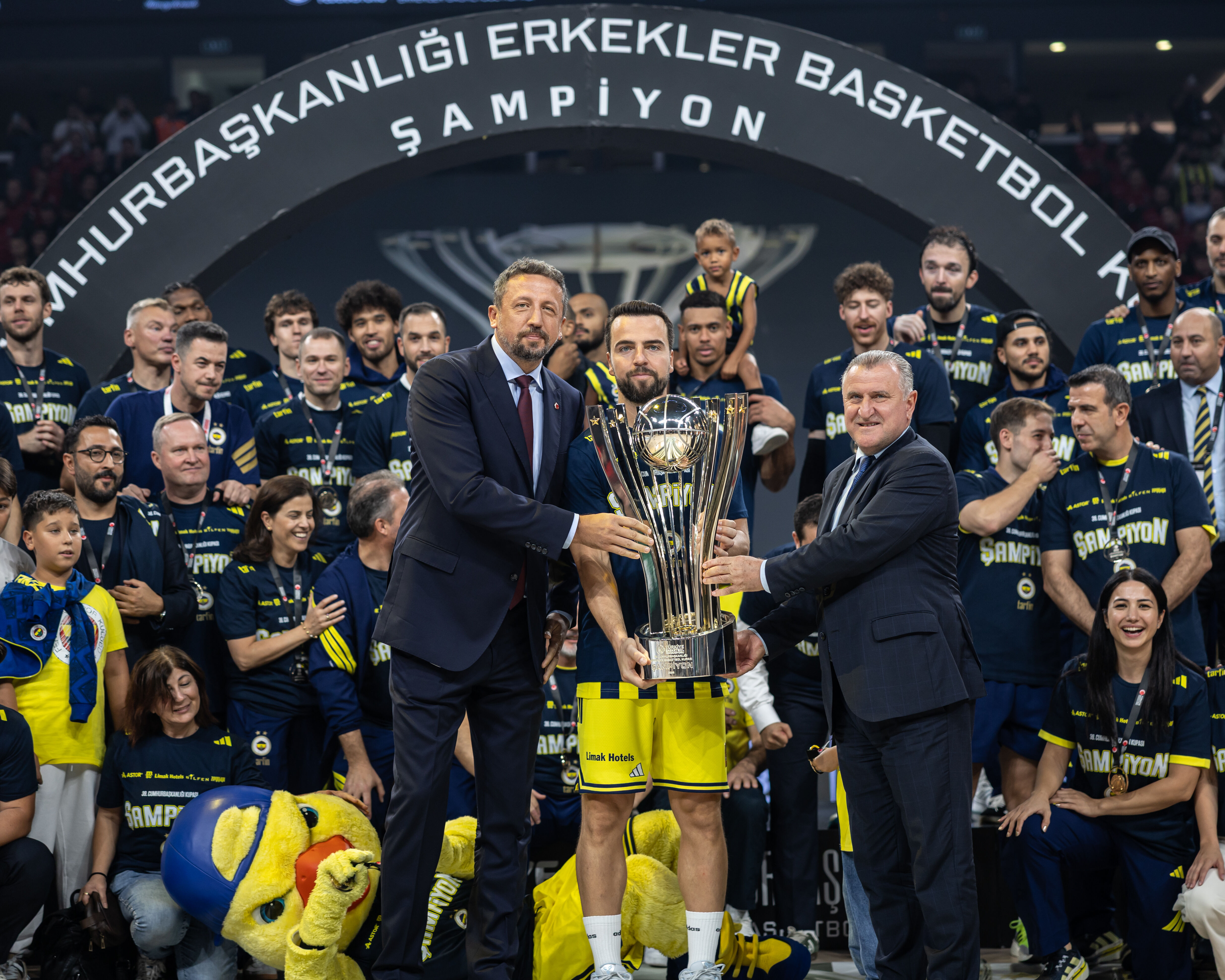 Fenerbahçe, Cumhurbaşkanlığı Kupası'nı kazandı