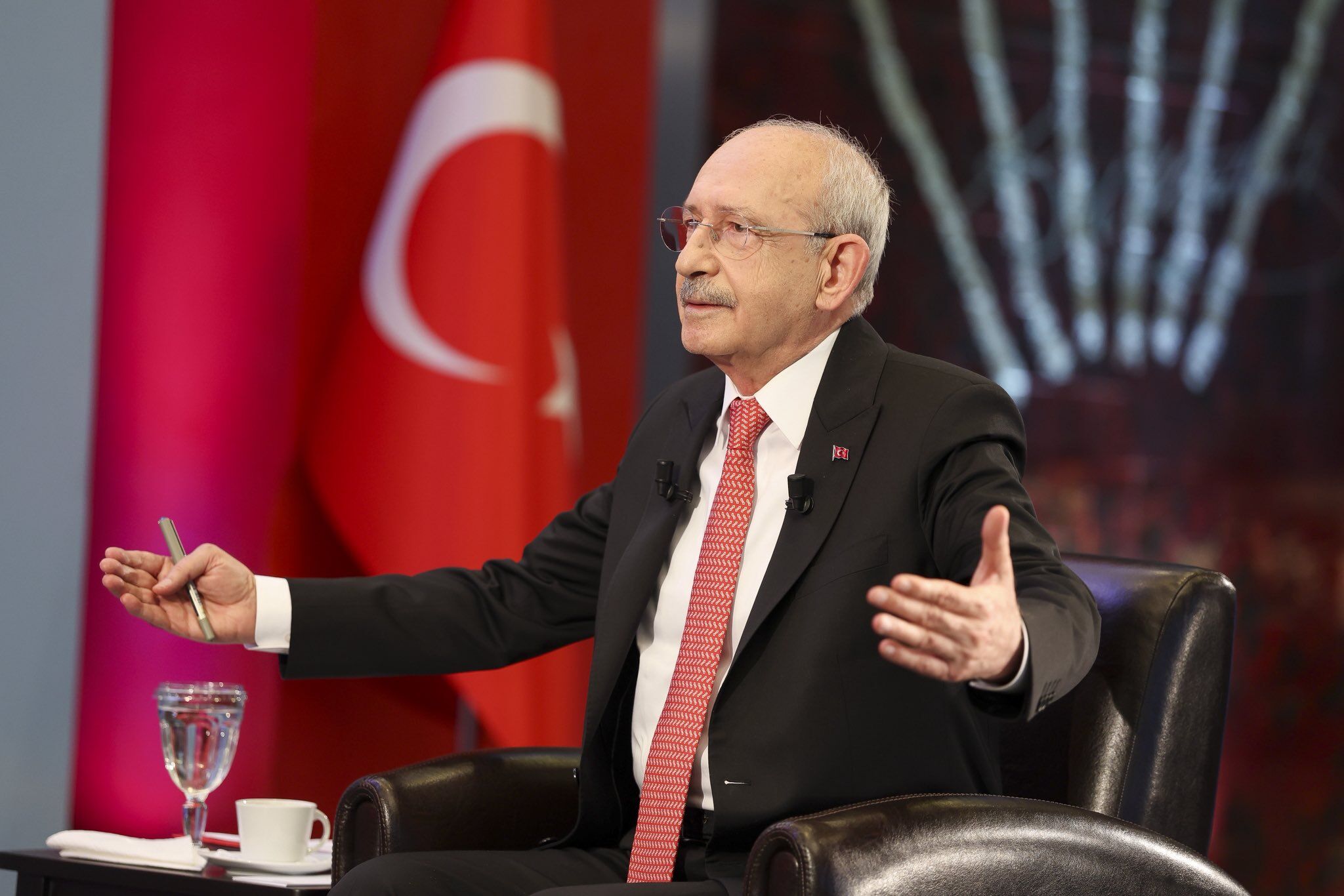 SİYASET