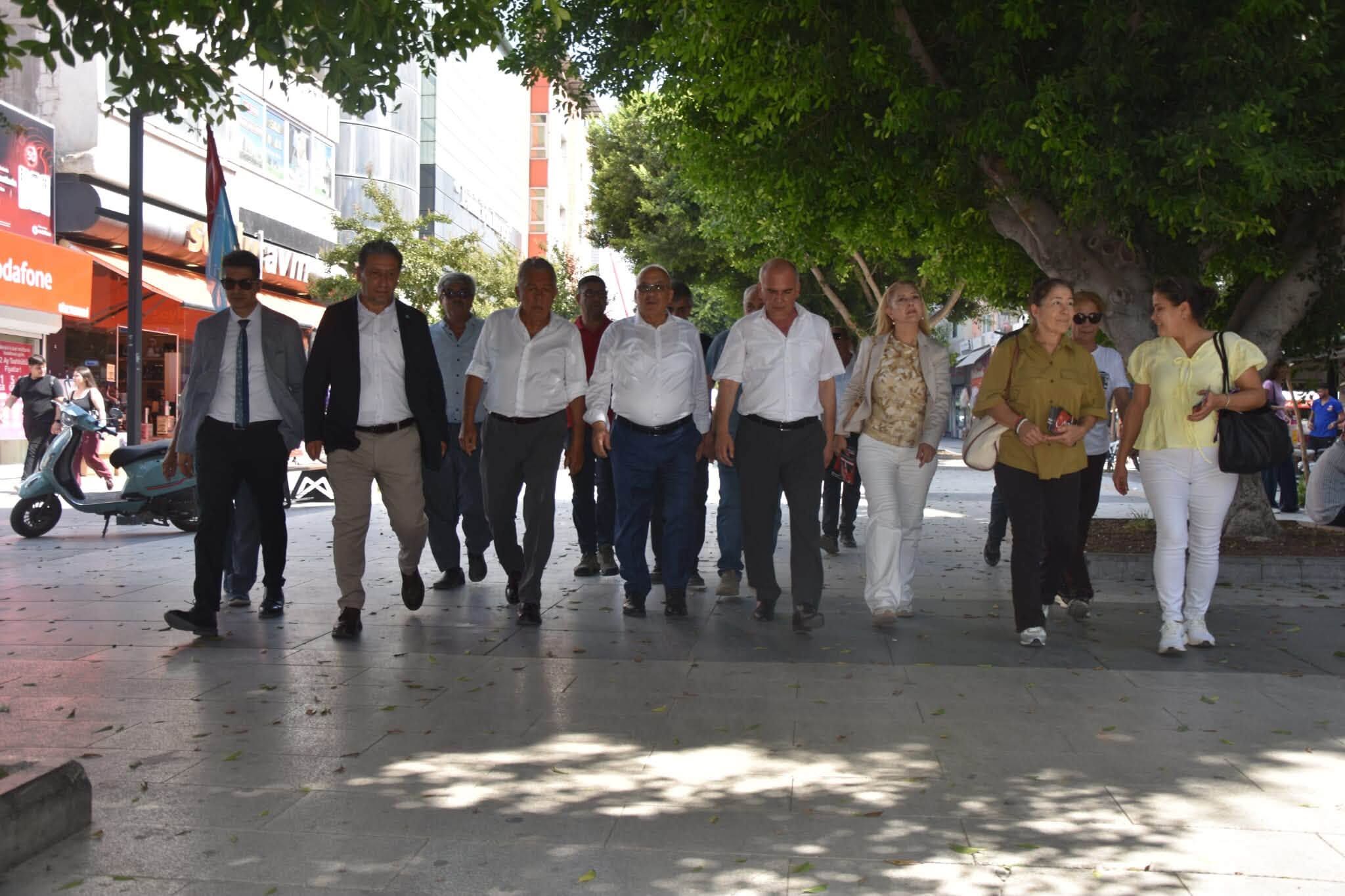 İYİ Parti’den Tarsus'ta mitinge davet ziyareti