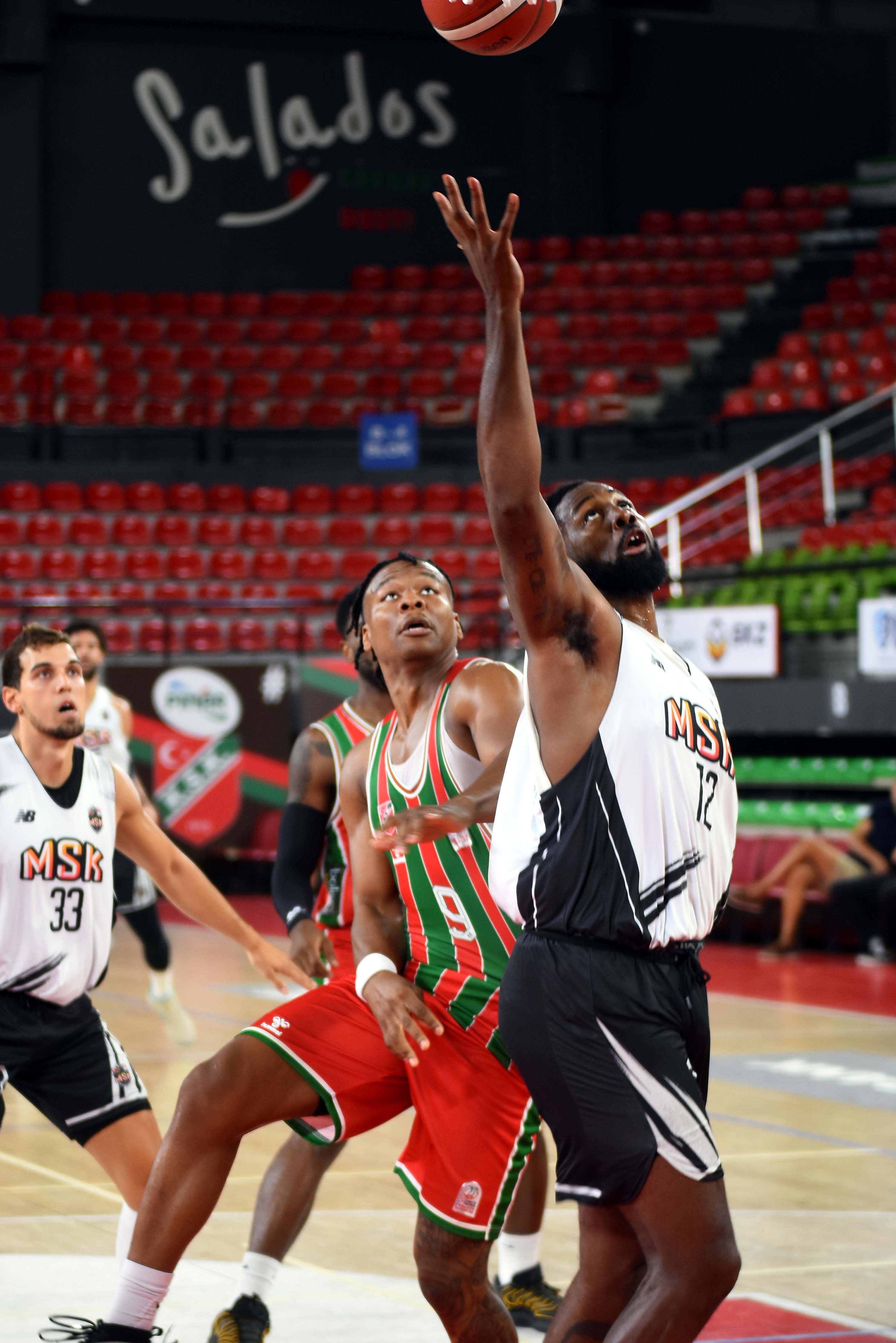 Mersin Spor’dan İzmir’de sezona muhteşem prova