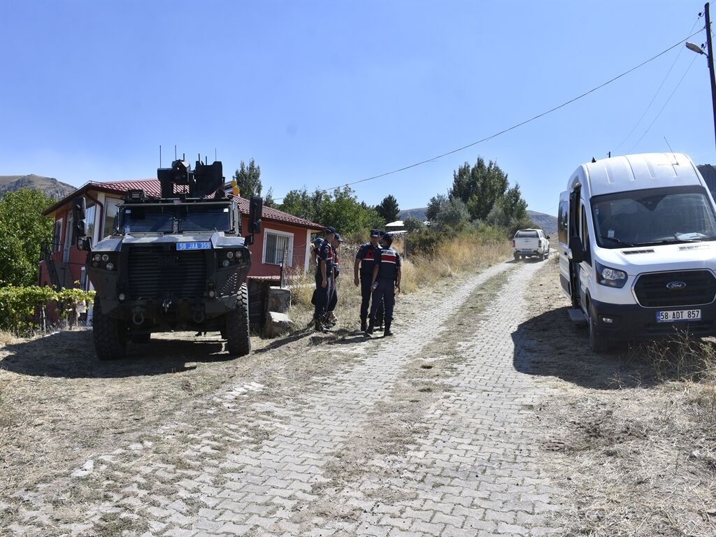 Kayıp Bebek Için Arama Çalışmalar Devam Ediyor