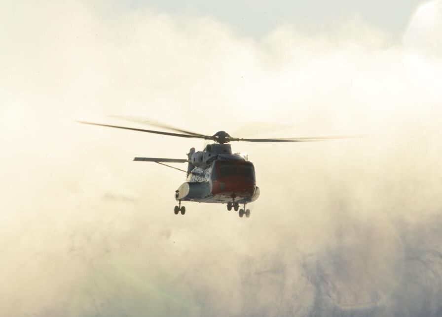 Helikopter düştü 3 televizyoncu yaşamını yitirdi